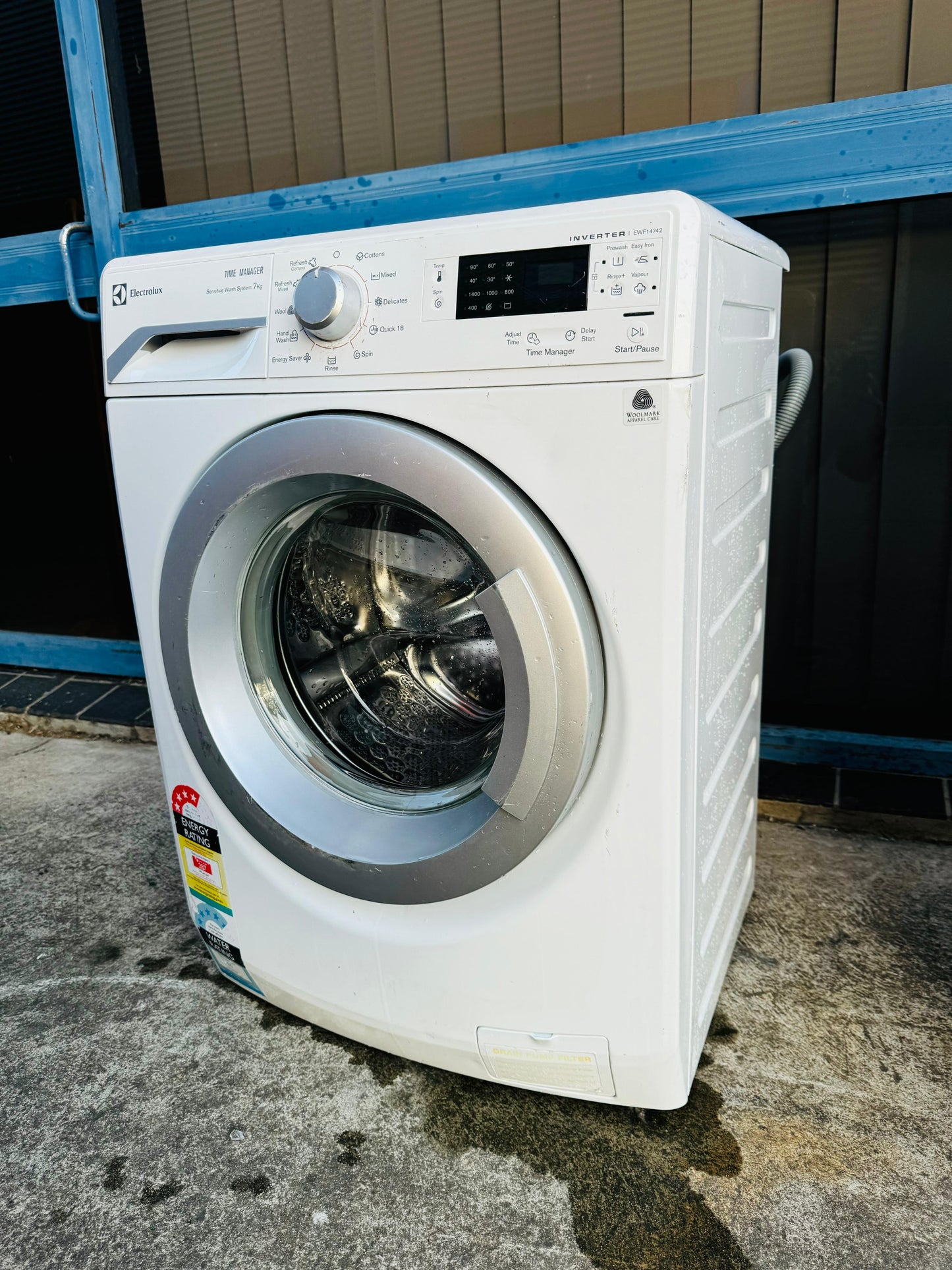 **ELECTROLUX 7KGS FRONT LOADER WASHING MACHINE**