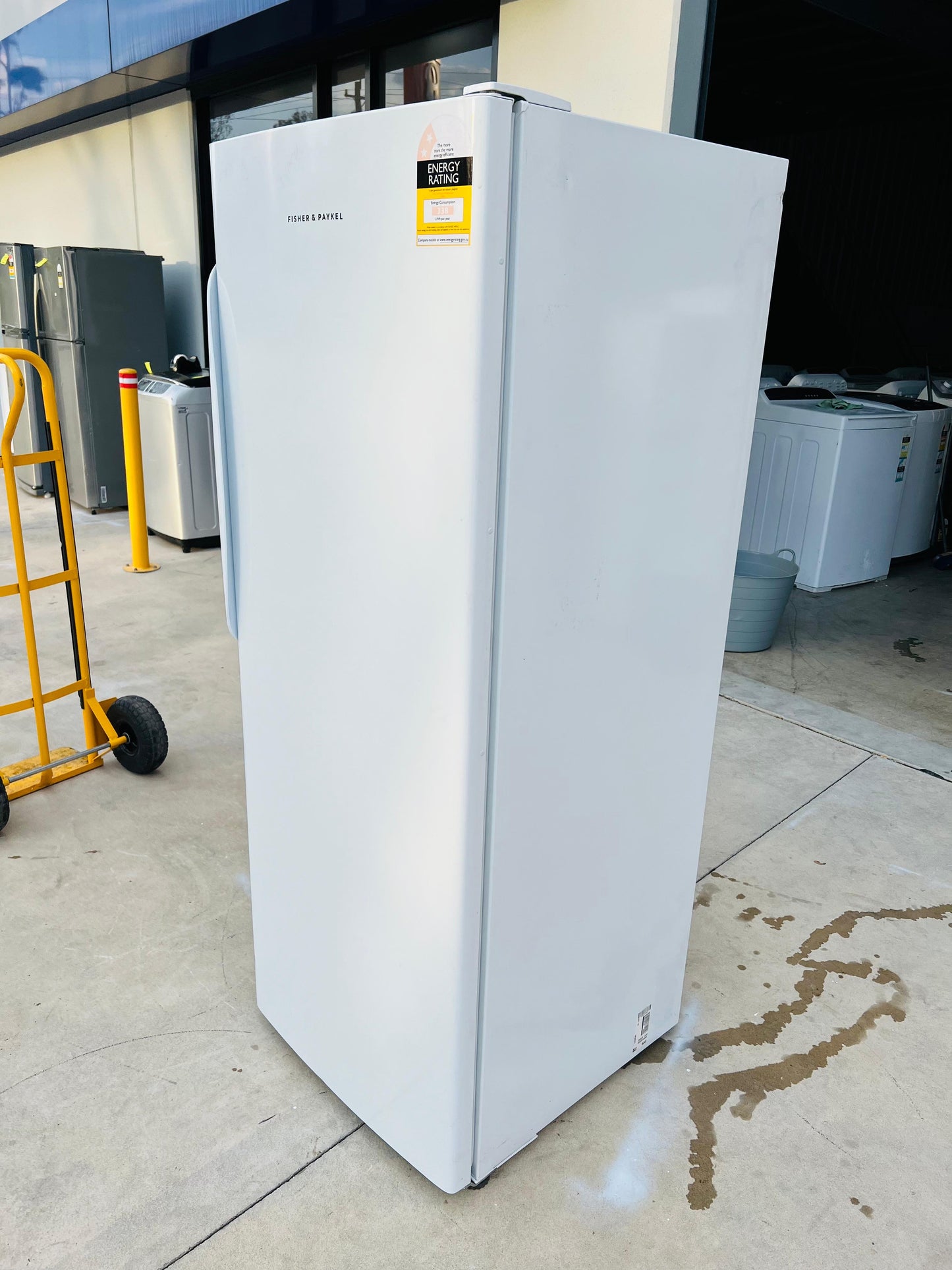 **FISHER & PAYKEL 451 LITRES FRIDGE**