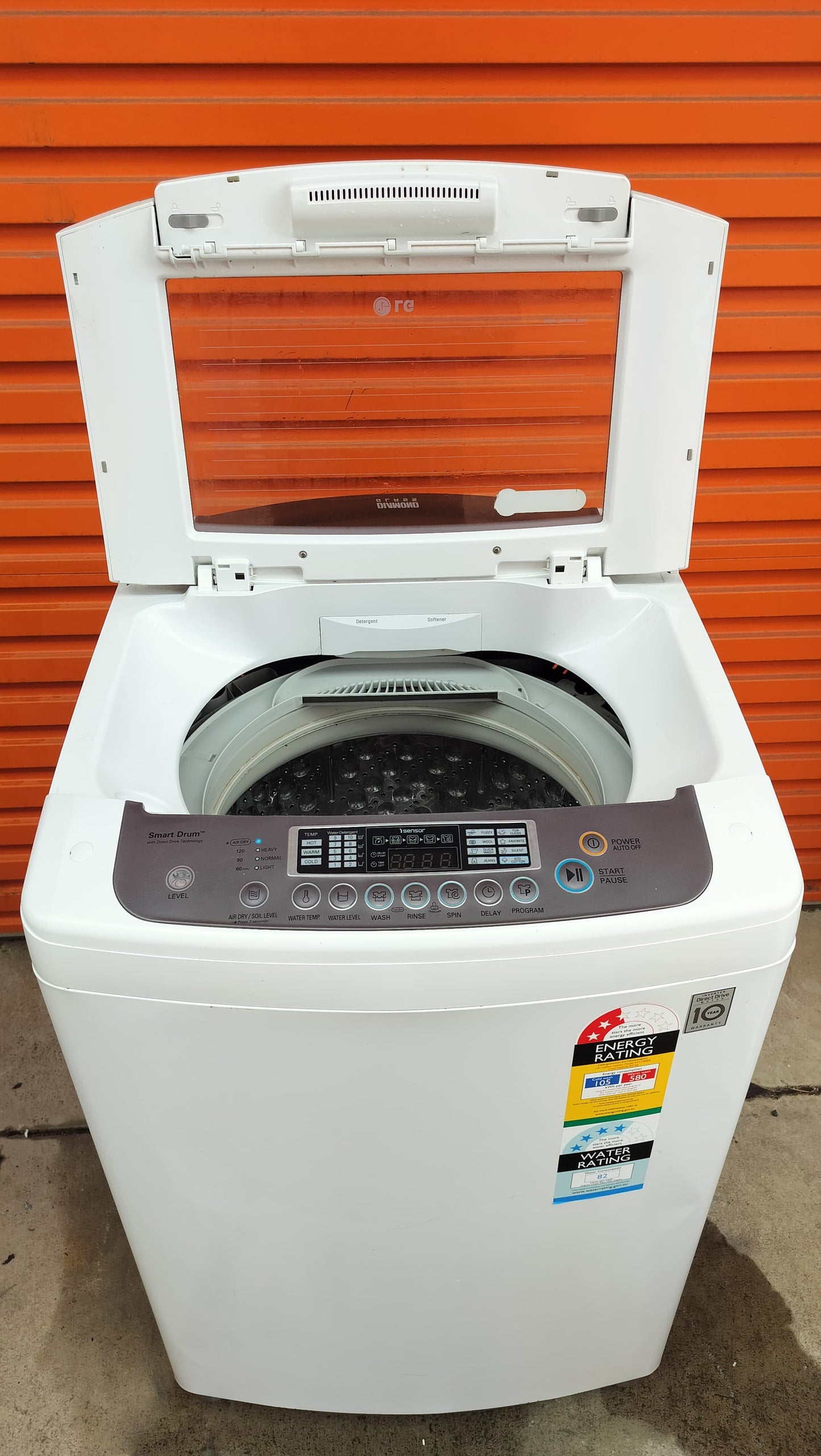 **LG 8 KGS TOP LOADER WASHING MACHINE**