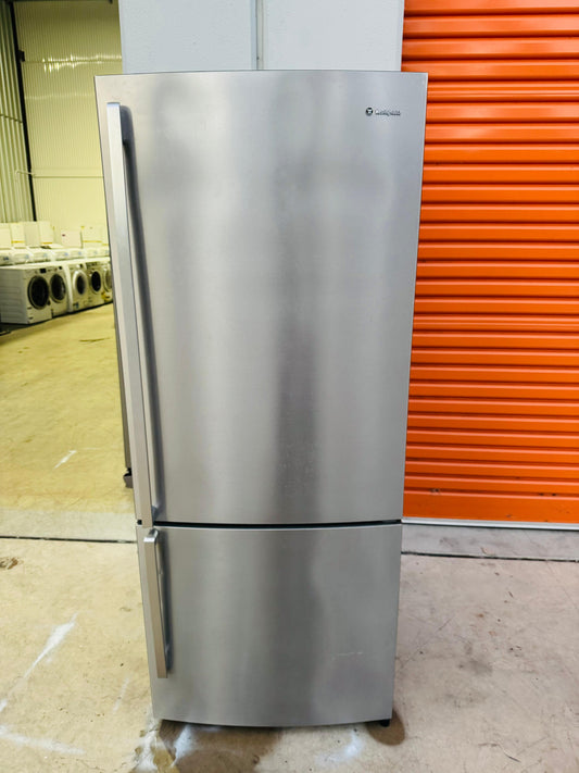 **ELECTROLUX 454 LITRES FRIDGE FREEZER**