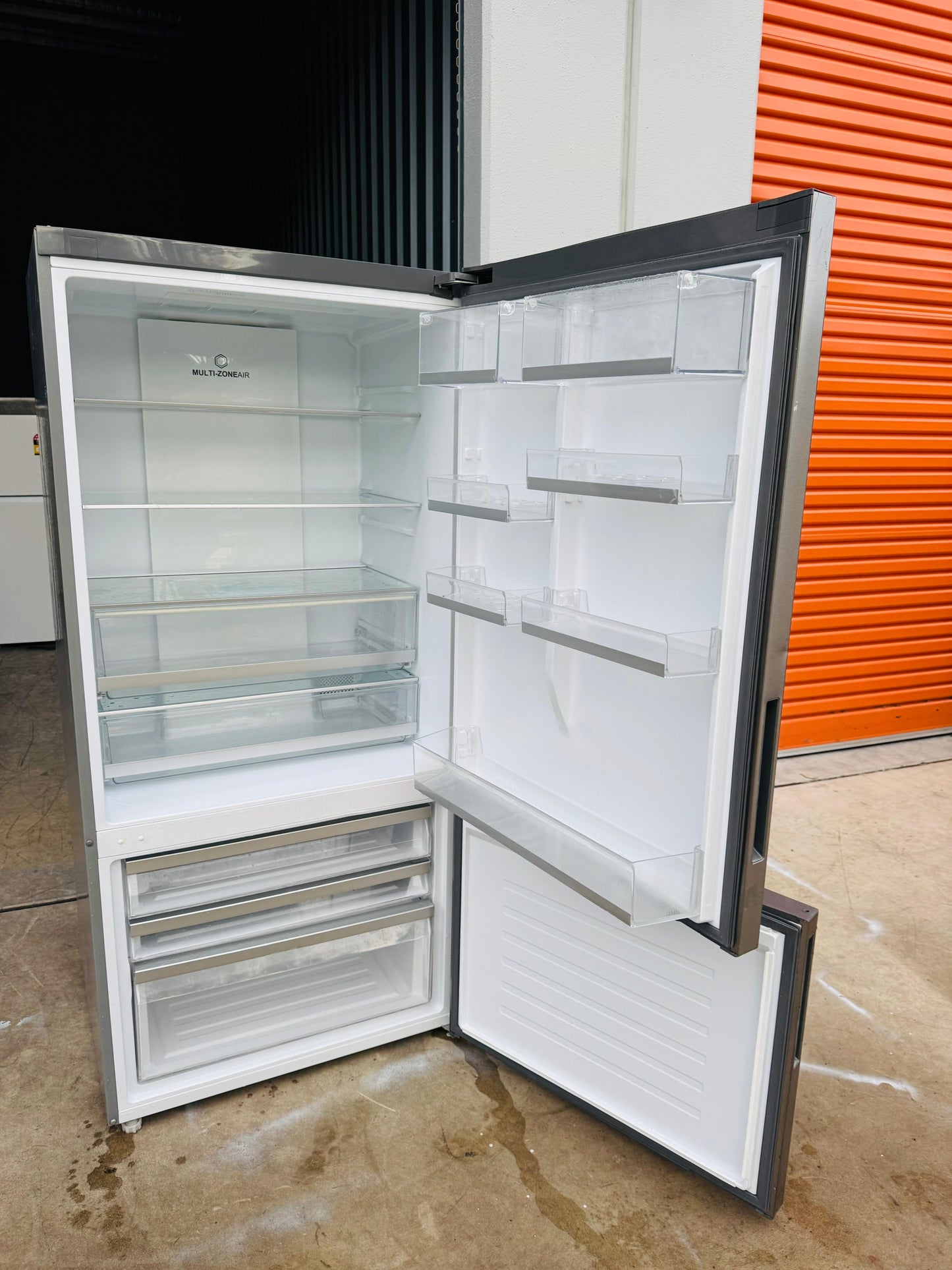 **HAIER 517 LITRES FRIDGE FREEZER**