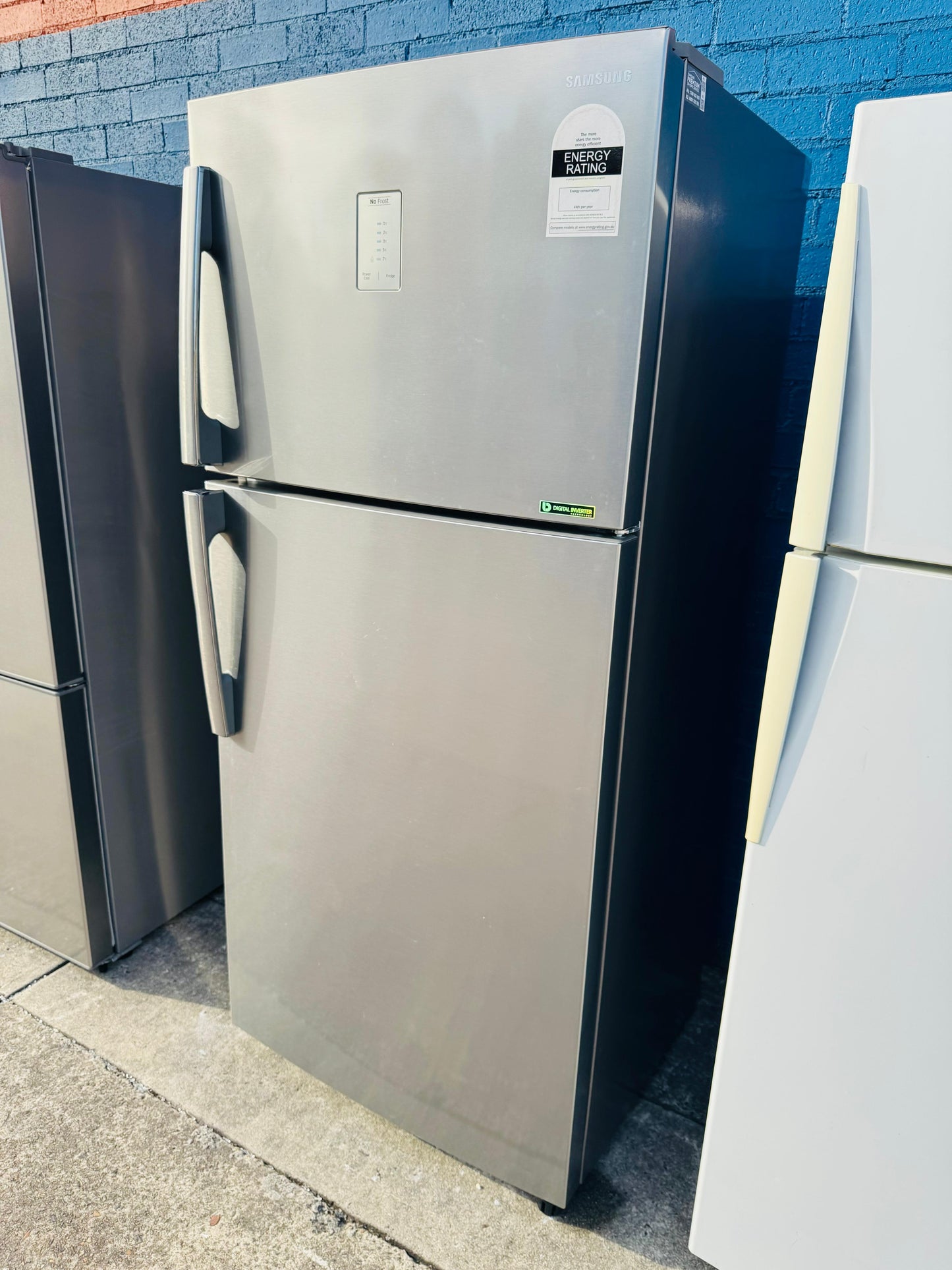 **SAMSUNG 527 LITRES FRIDGE FREEZER**