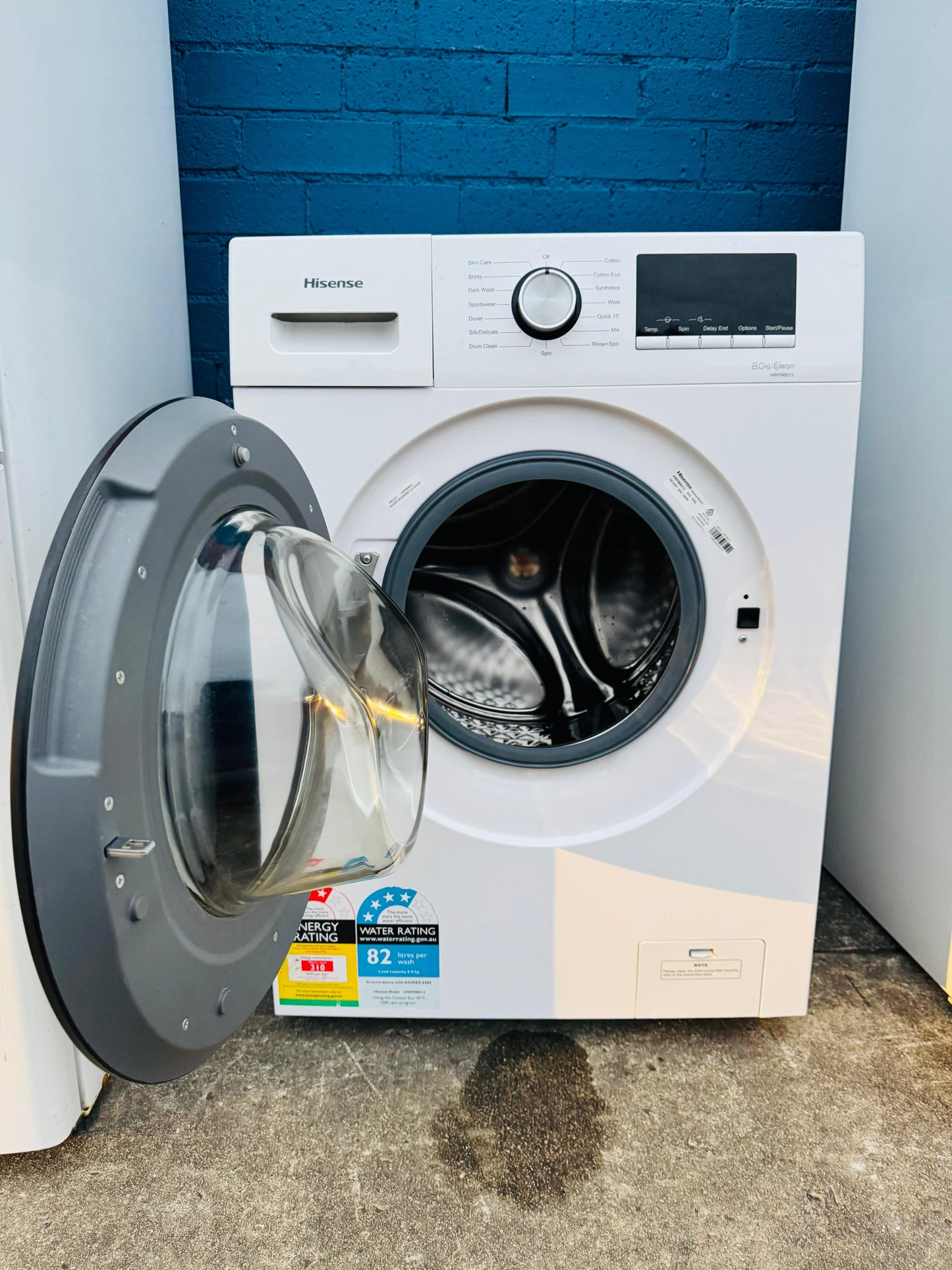 **HISENSE 8KGS FRONT LOADER WASHING MACHINE**