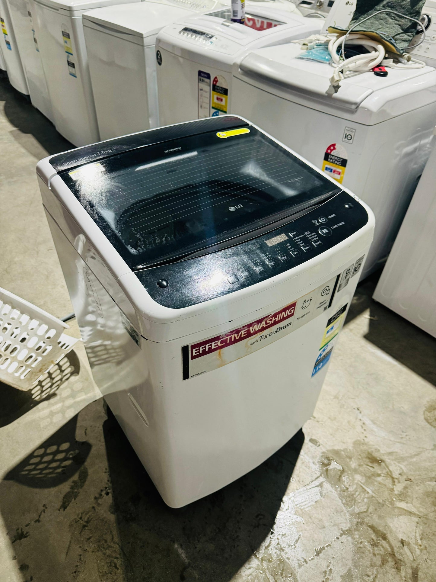 **LG 7.5KGS TOP LOADER WASHING MACHINE**