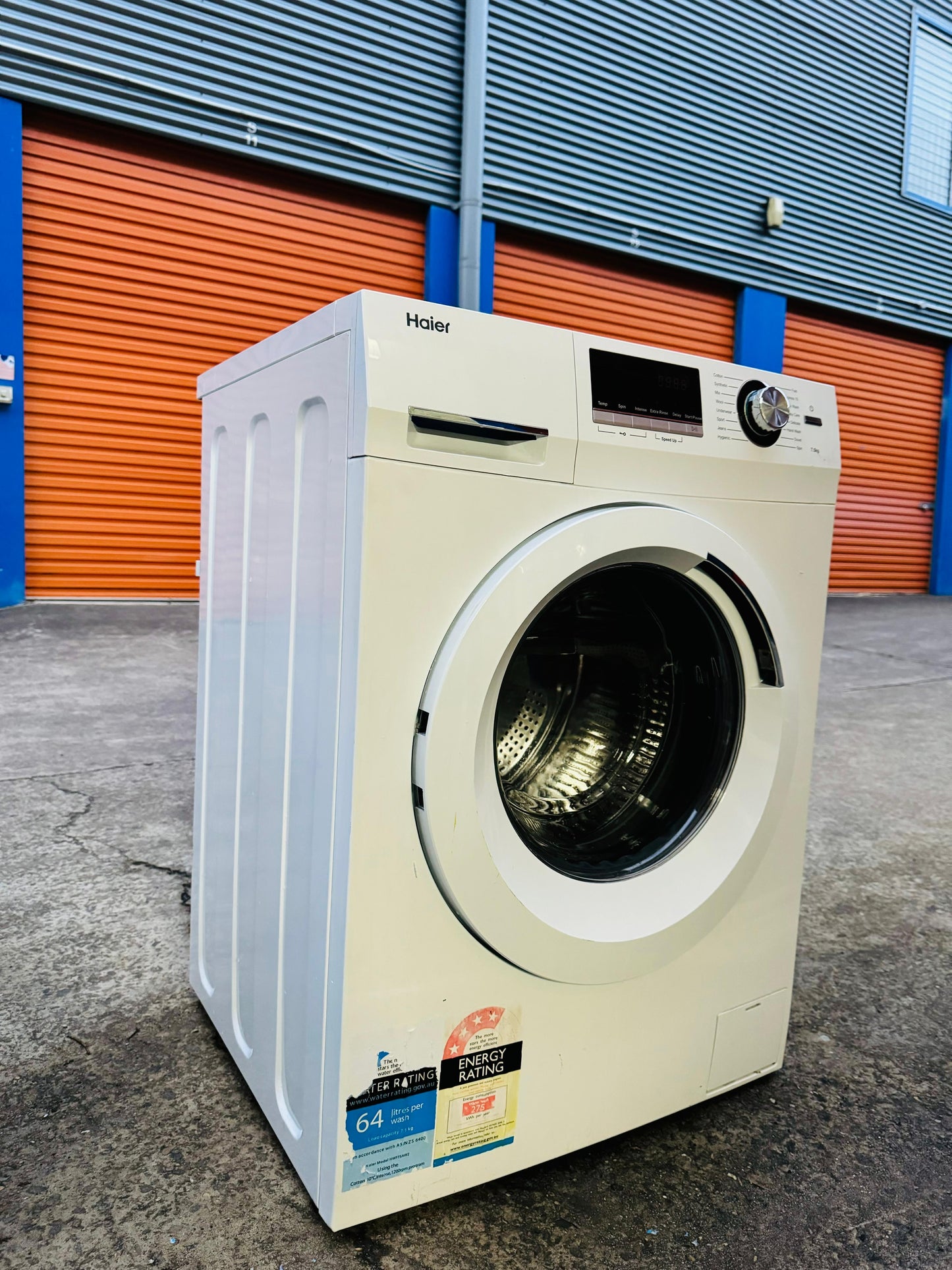 **HAIER 7.5kg FRONT LOADER WASHING MACHINE**