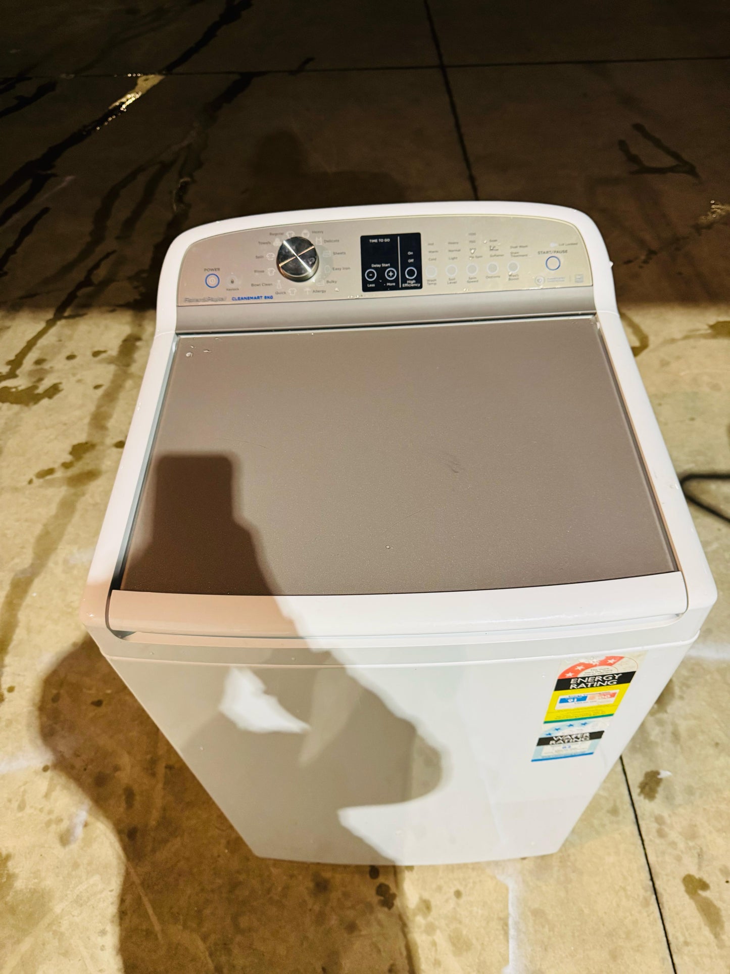 **FISHER AND PAYKEL 8KGS TOP LOADER WASHING MACHINE**