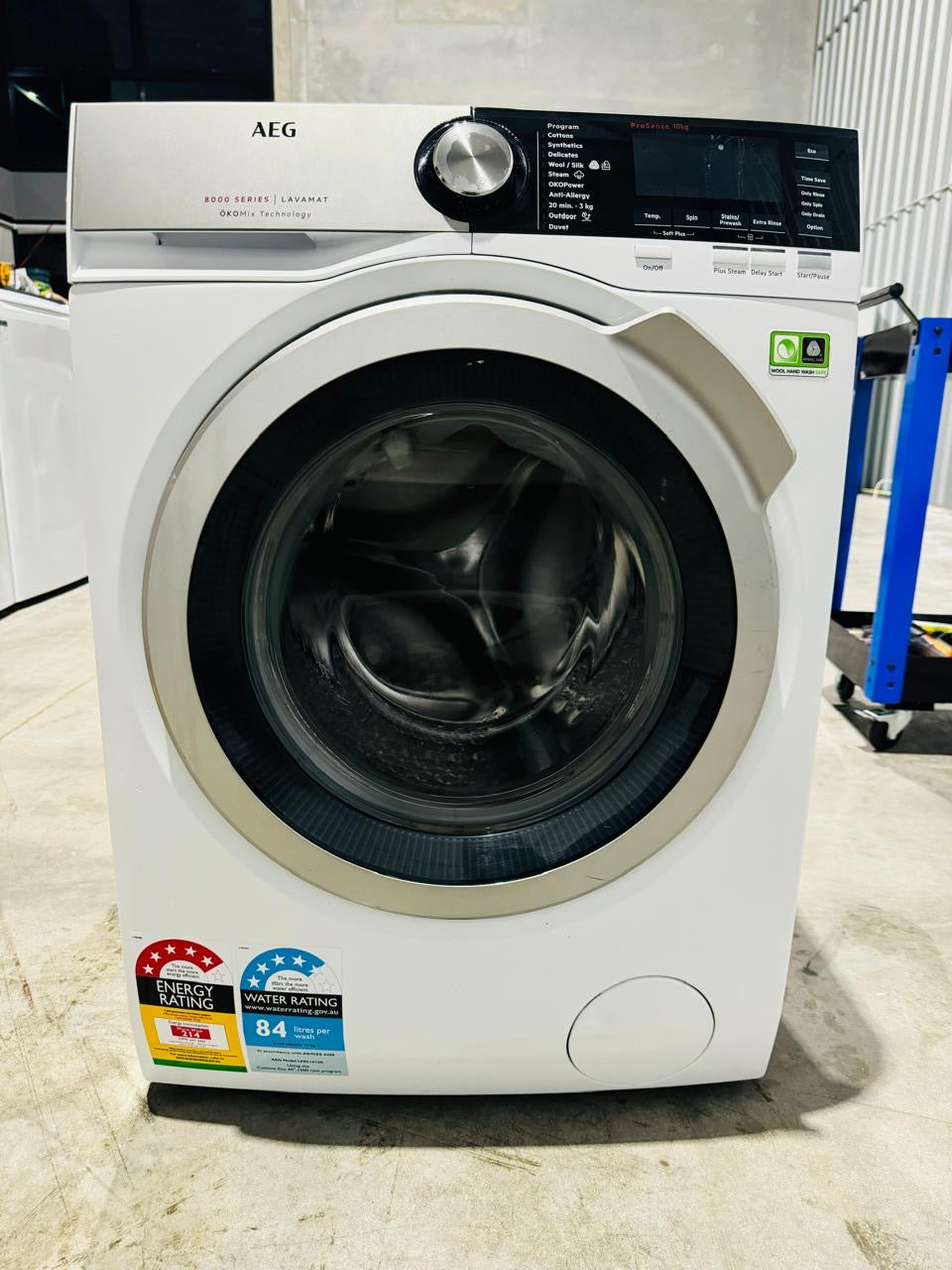 **AEG 10KGS FRONT LOADER WASHING MACHINE**