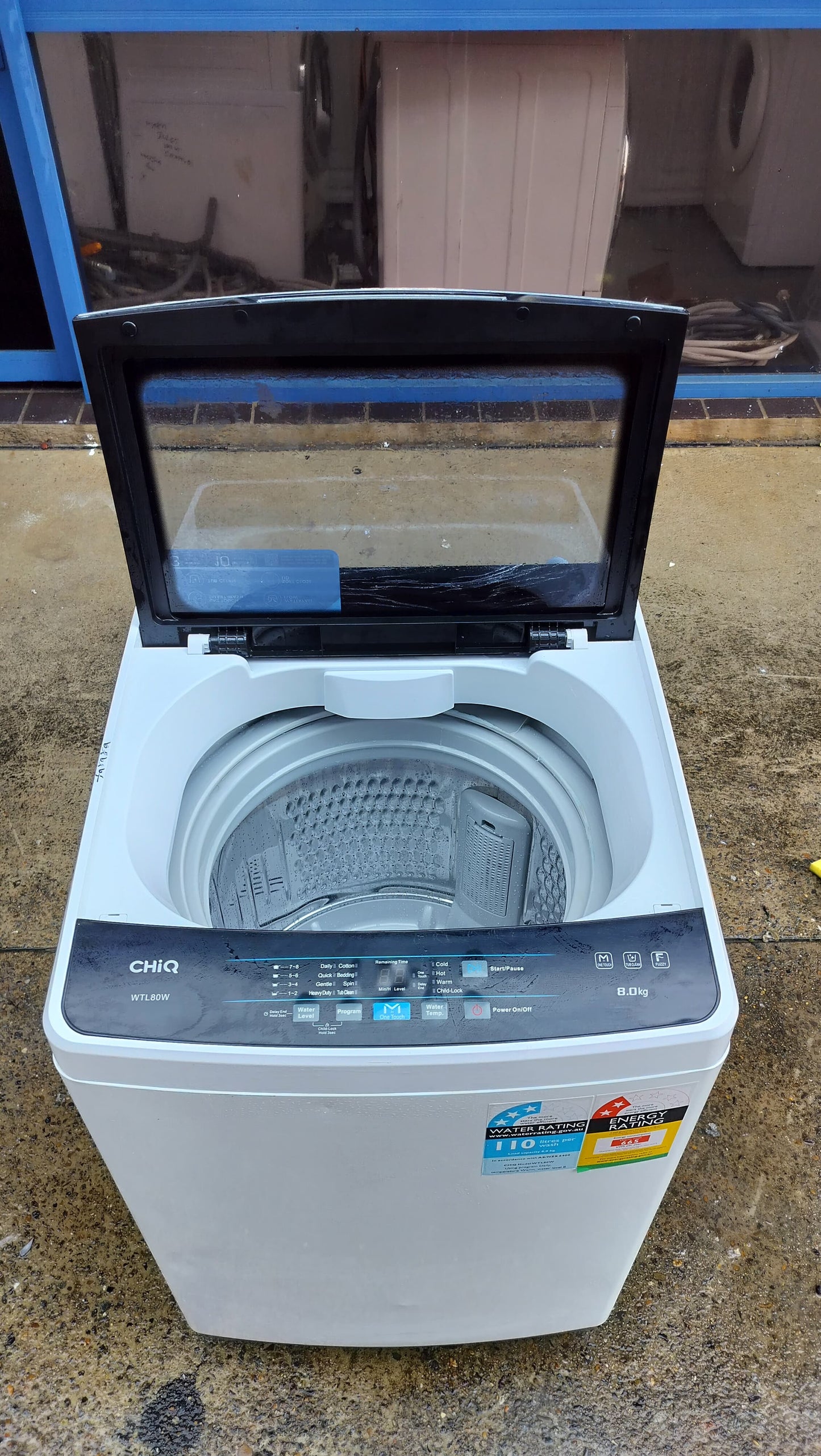 **CHIQ 8 KGS TOPLOADER WASHING MACHINE**