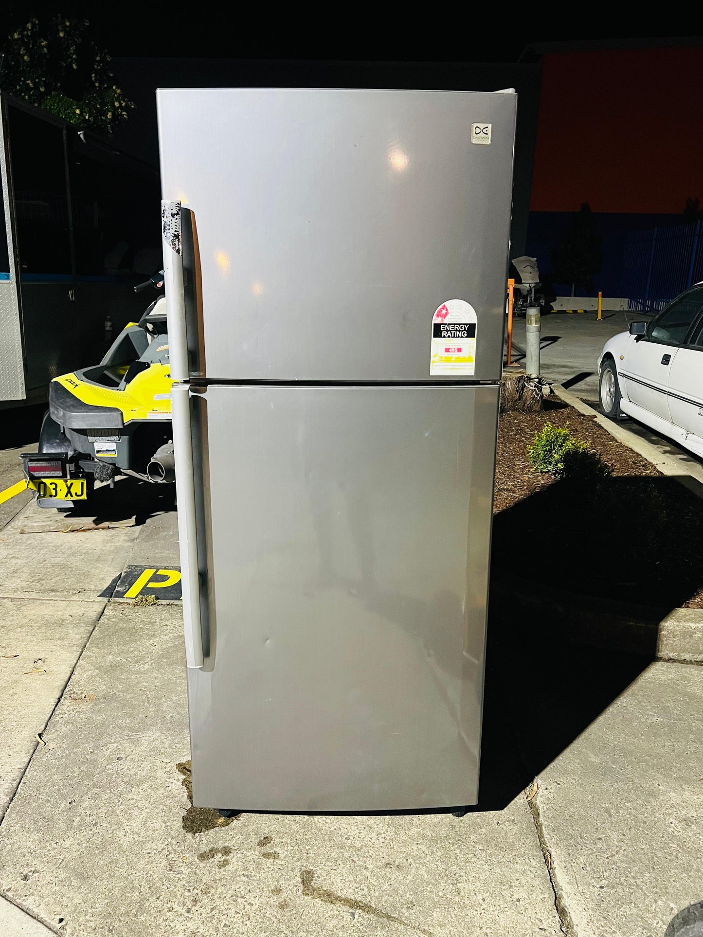 **DAEVOO 405 LITRES FRIDGE FREEZER**