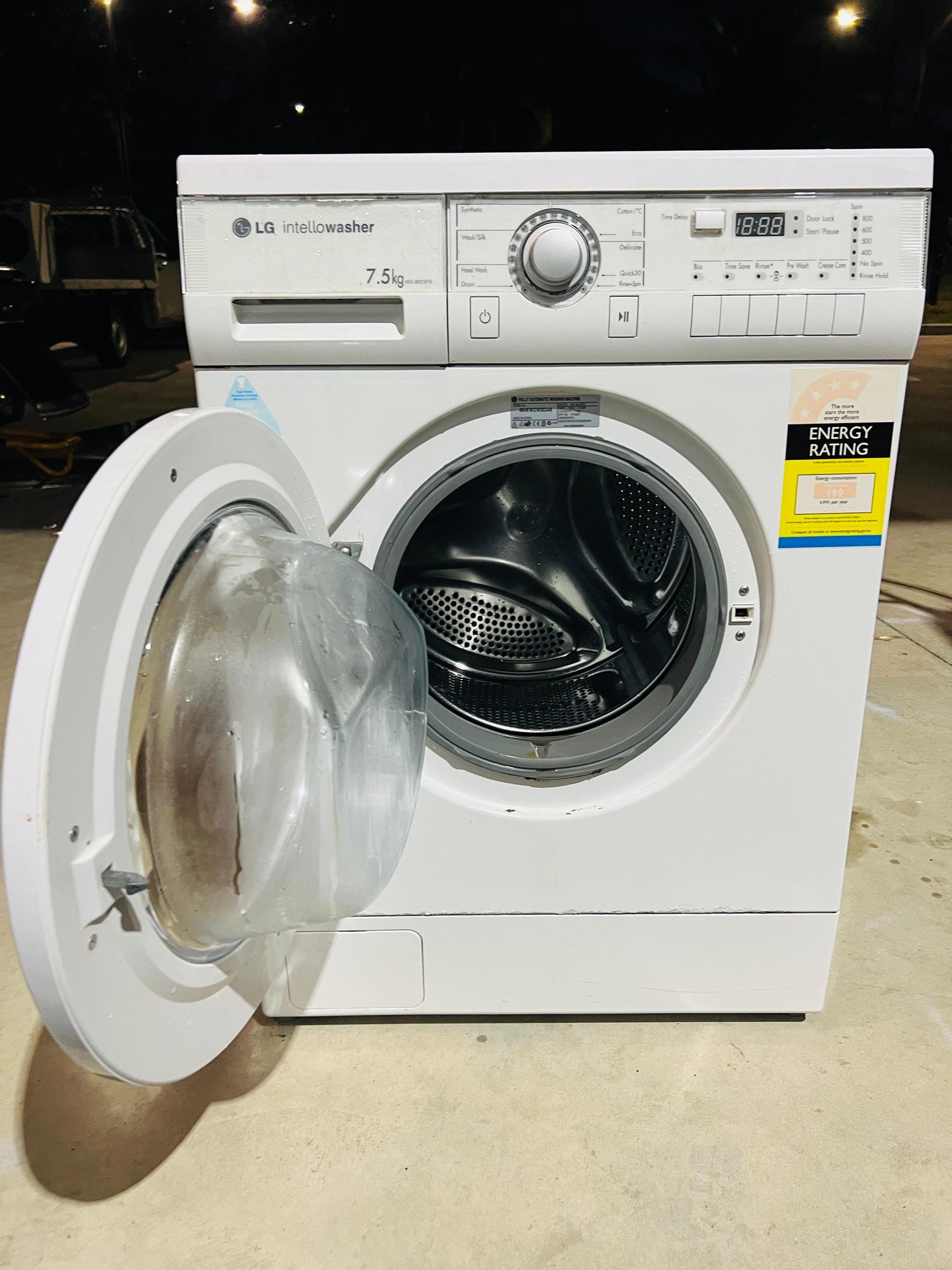 **LG 7.5 KGS FRONT LOADER WASHING MACHINE**