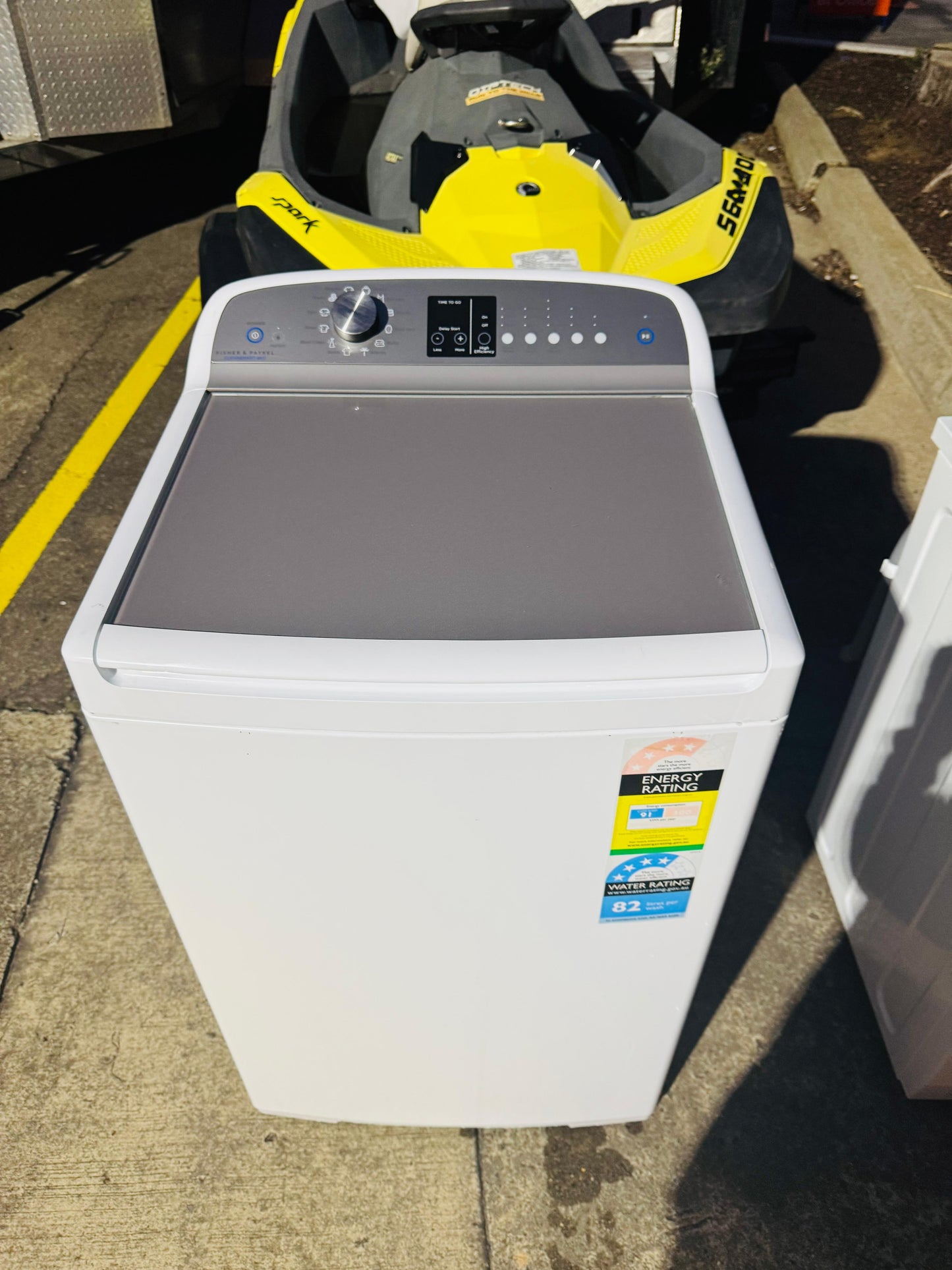 **FISHER & PAYKEL 8KGS TOP LOADER WASHING MACHINE**