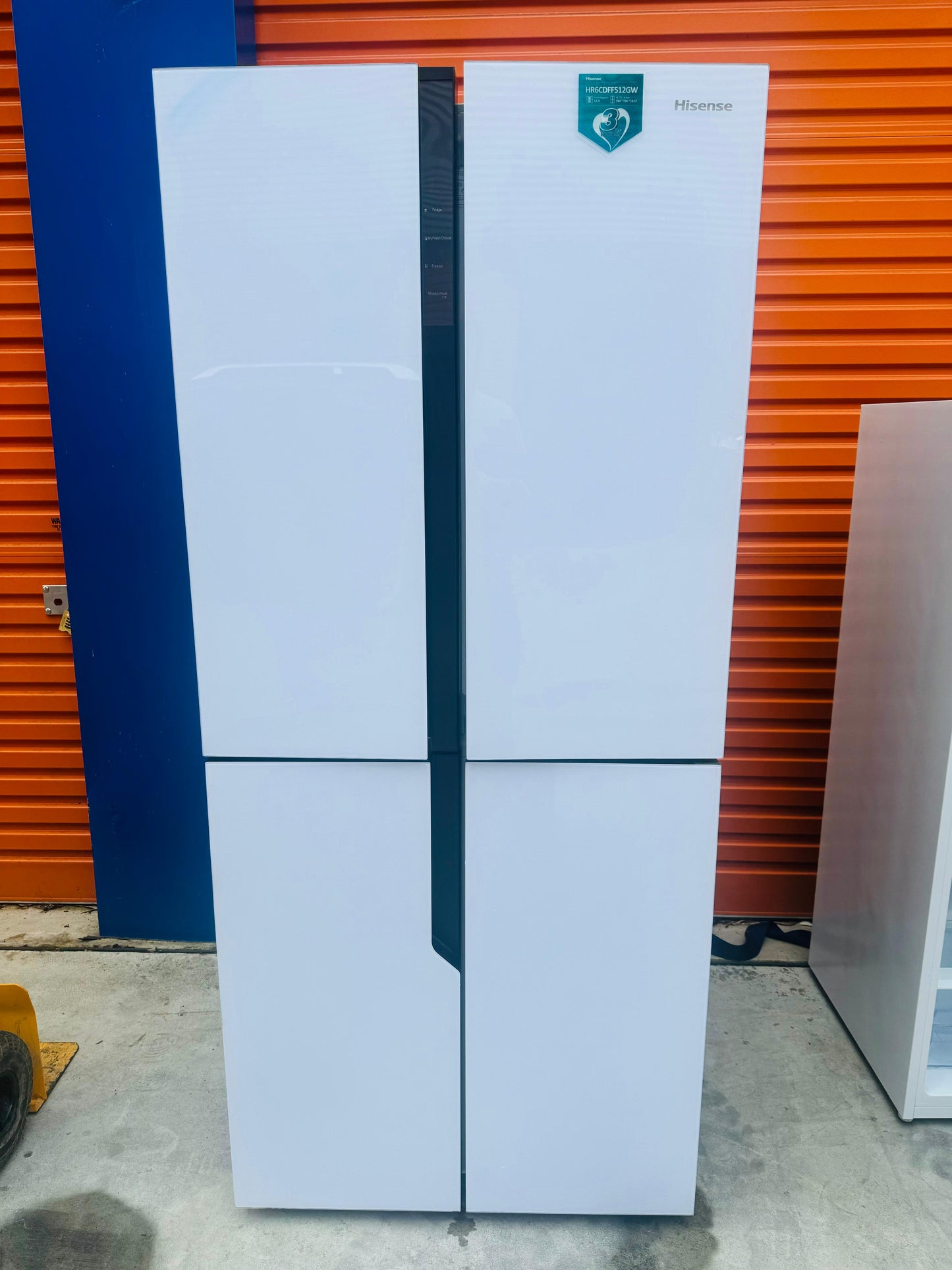 **HISENSE QUAD FRENCH DOOR 512 LITRES FRIDGE FREEZER**