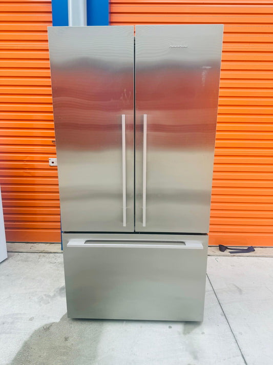 **FISHER & PAYKEL FRENCH DOOR 610 LITRES FRIDGE FREEZER**