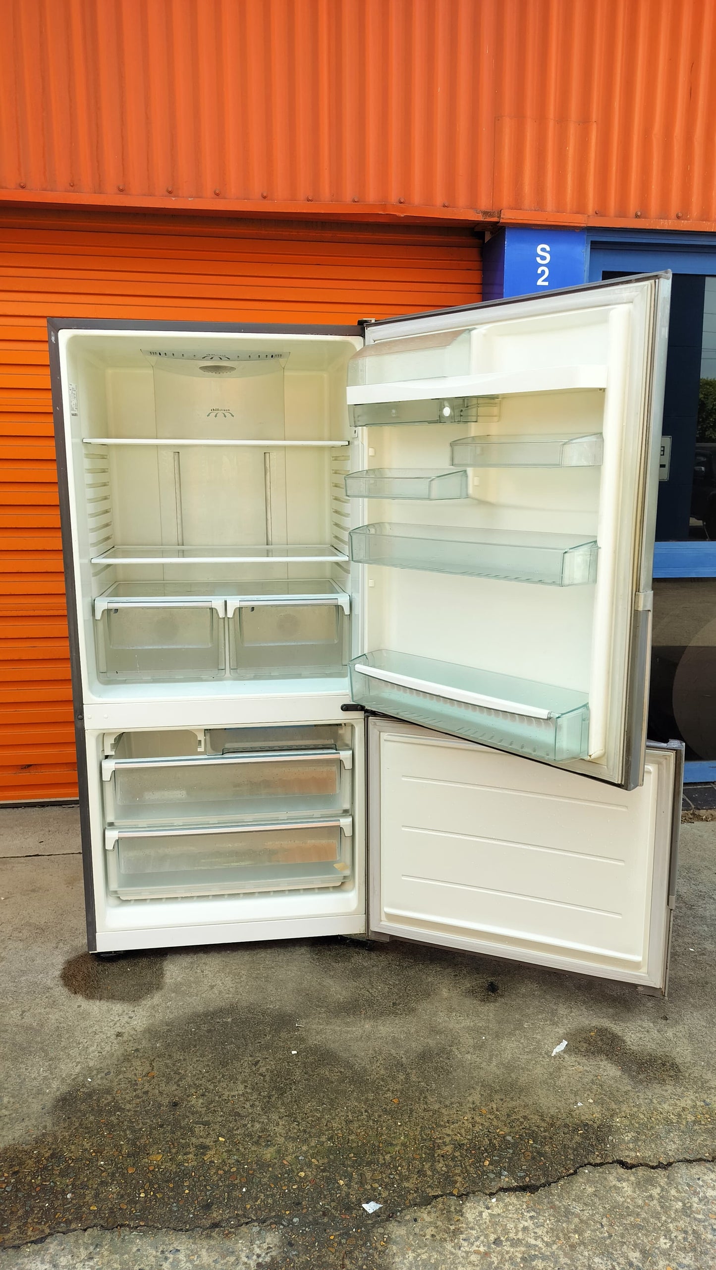 **WESTINGHOUSE 510 LITERS FRIDGE FREEZER**