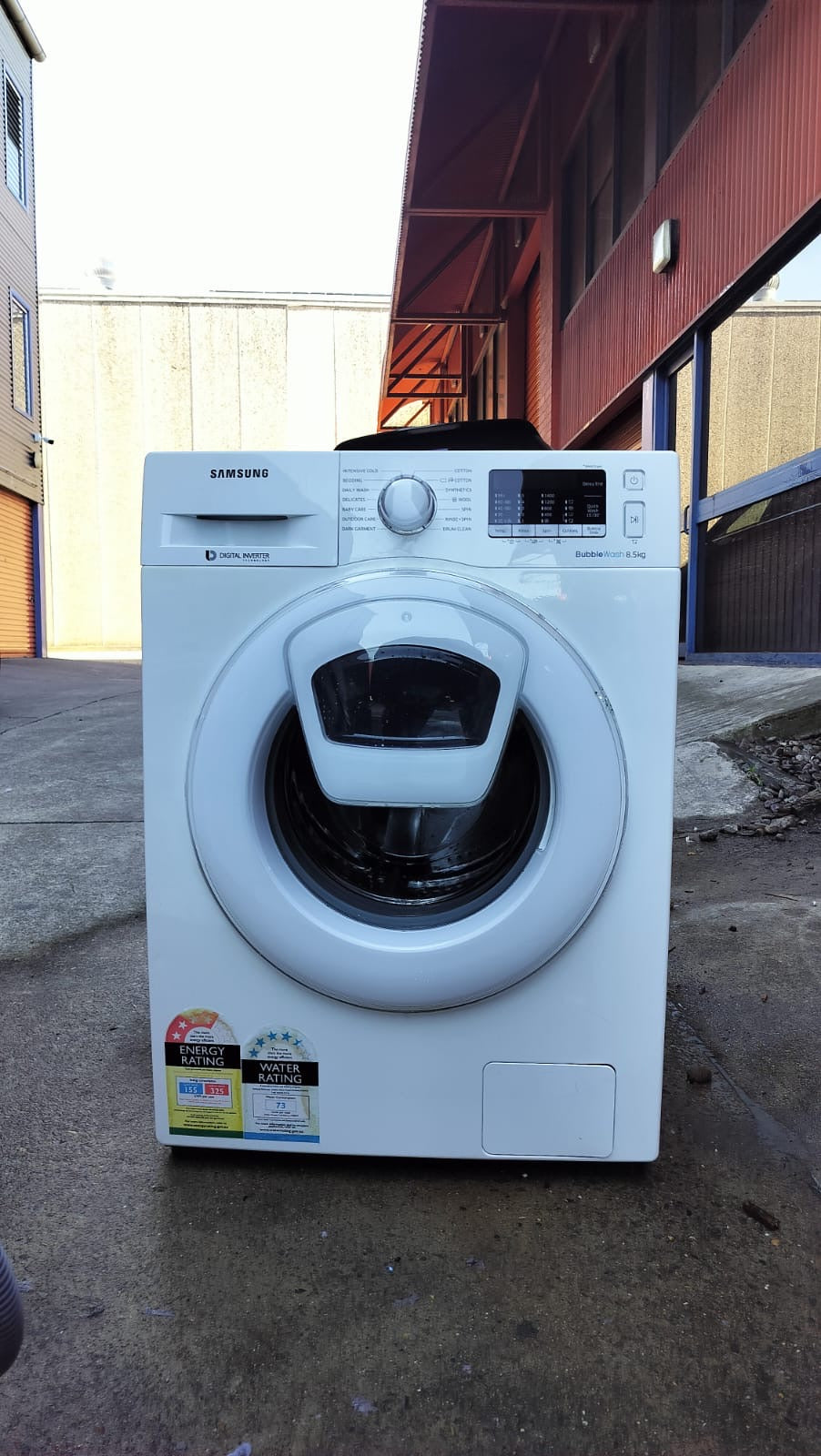 **SAMSUNG 8.5kg FRONT LOADER WASHING MACHINE**