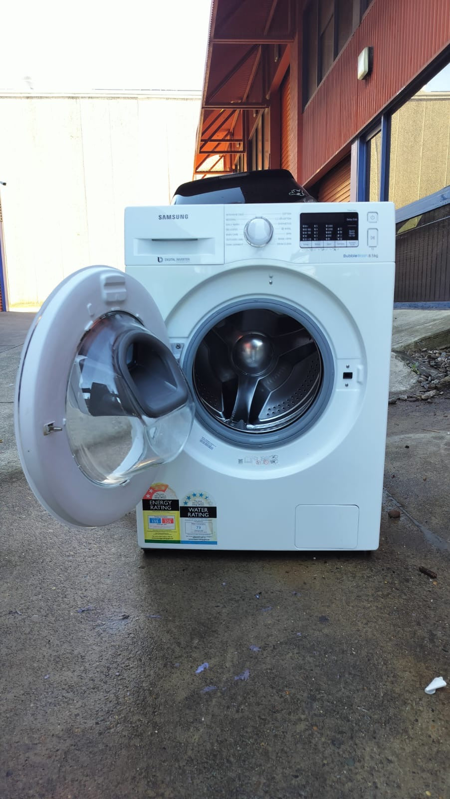 **SAMSUNG 8.5kg FRONT LOADER WASHING MACHINE**