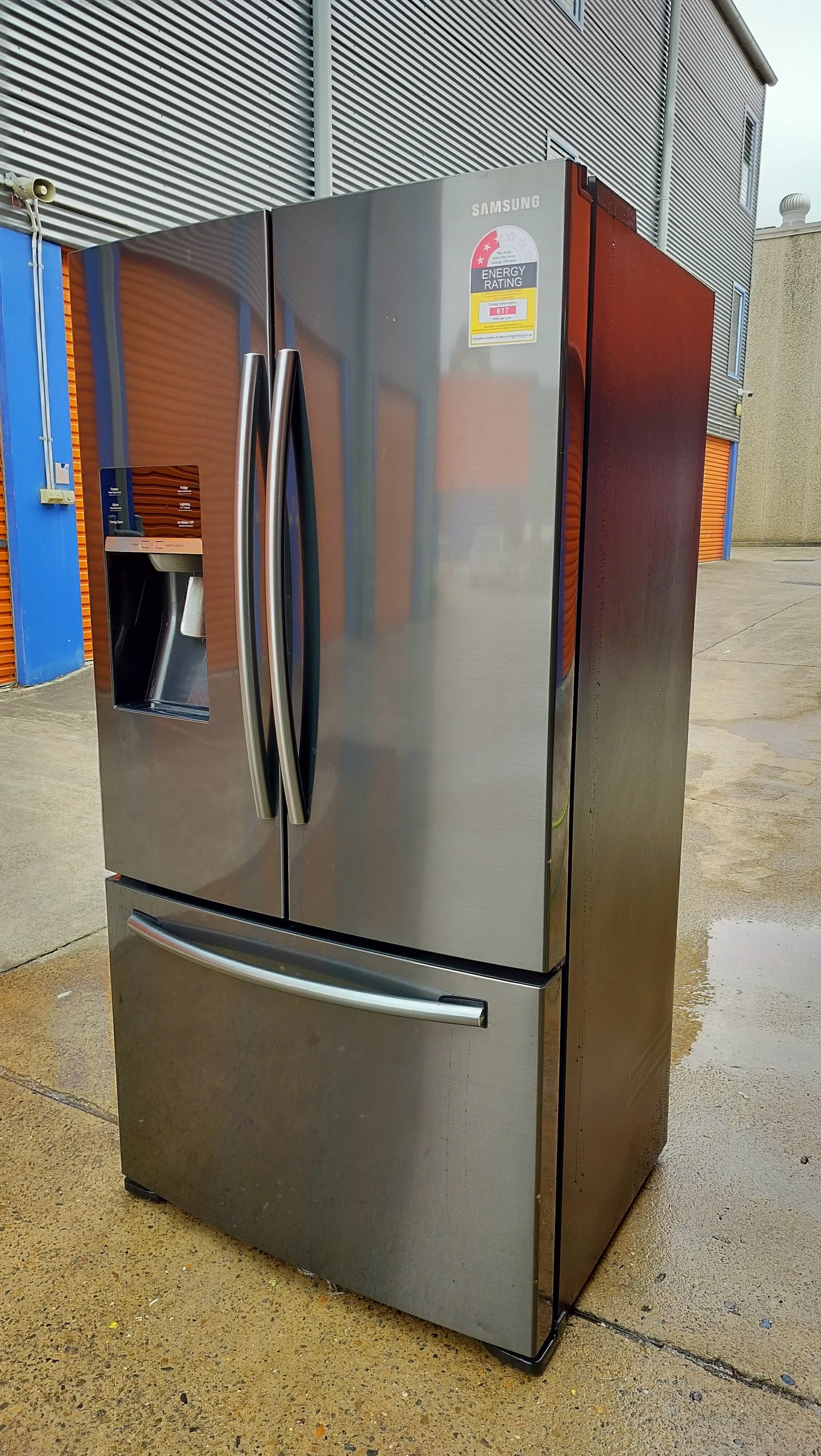 **SAMSUNG FRENCH DOOR 665 LITERS FRIDGE FREEZER WATER & ICE DISPENSER**