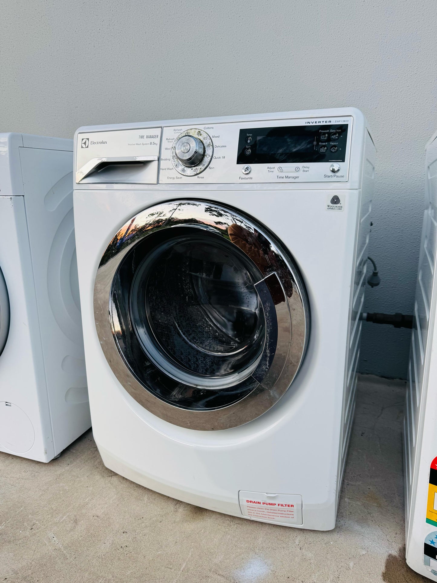 **ELECTROLUX 8.5 KGS FRONT LOADER WASHING MACHINE**