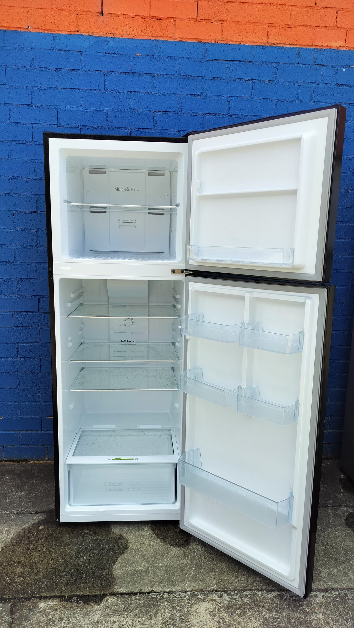 **CHIQ 370 LITRES FRIDGE FREEZER**