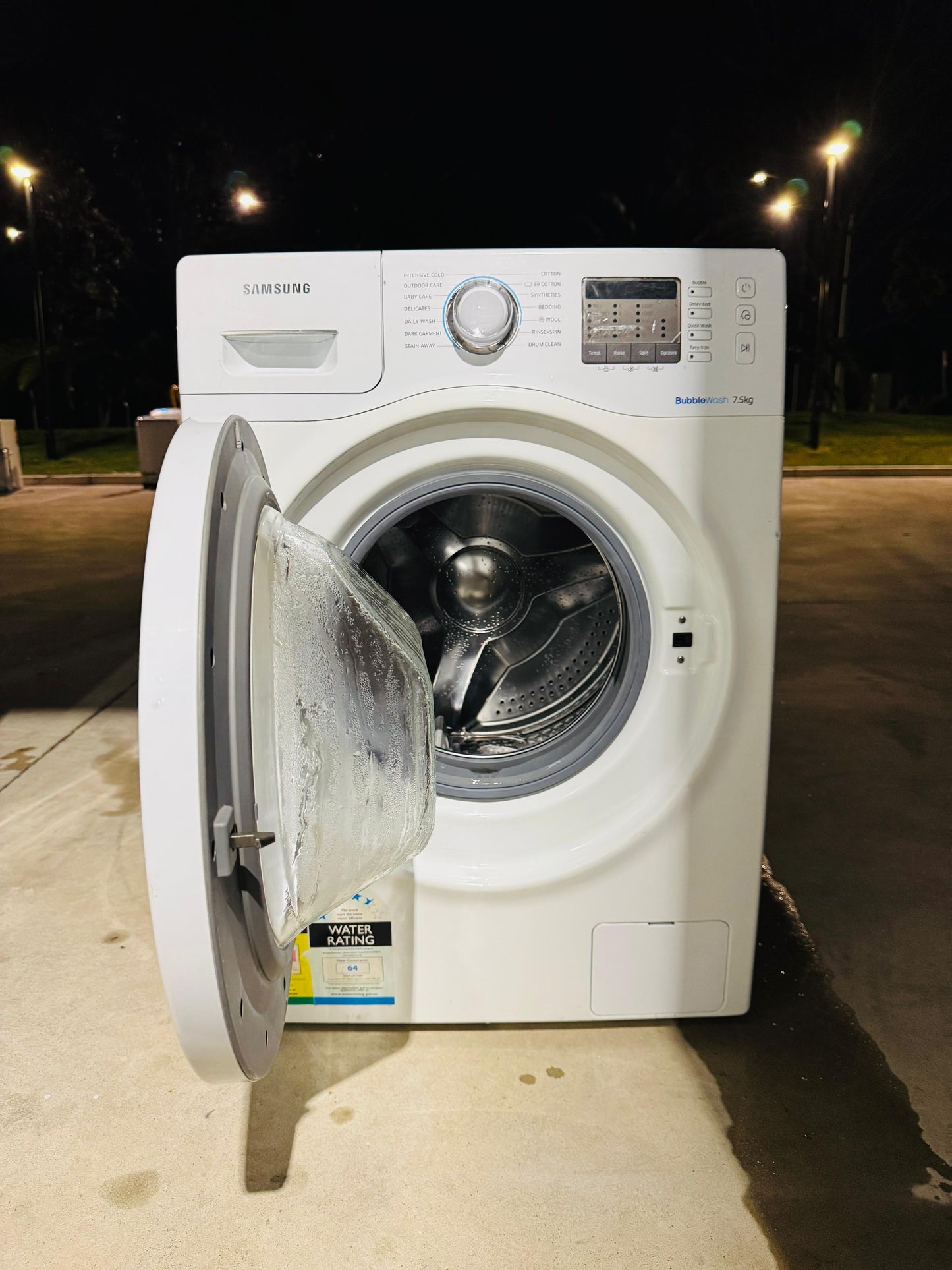 **SAMSUNG 7.5KGS FRONT LOADER WASHING MACHINE**