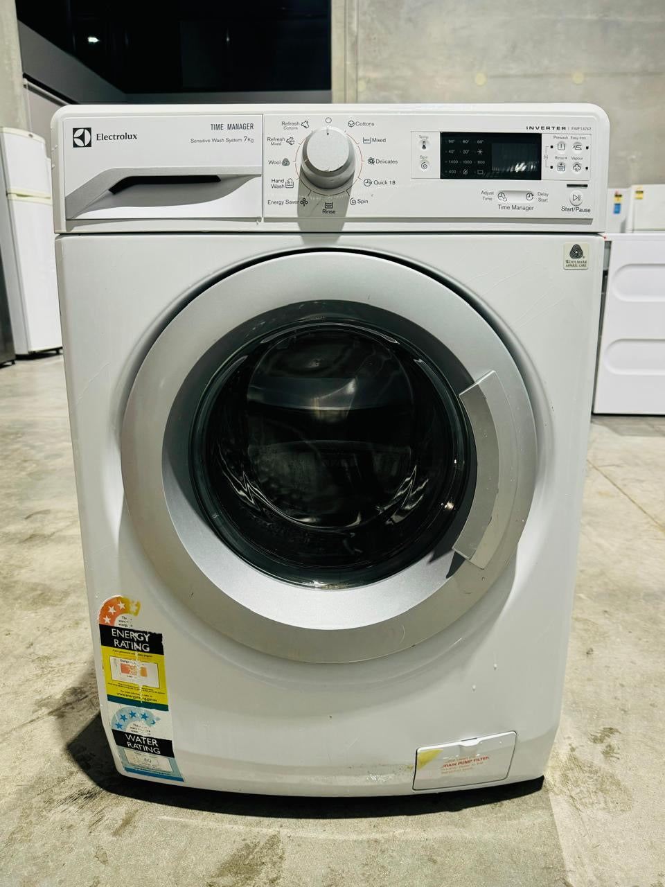 **ELECTROLUX 7KGS FRONT LOADER WASHING MACHINE**