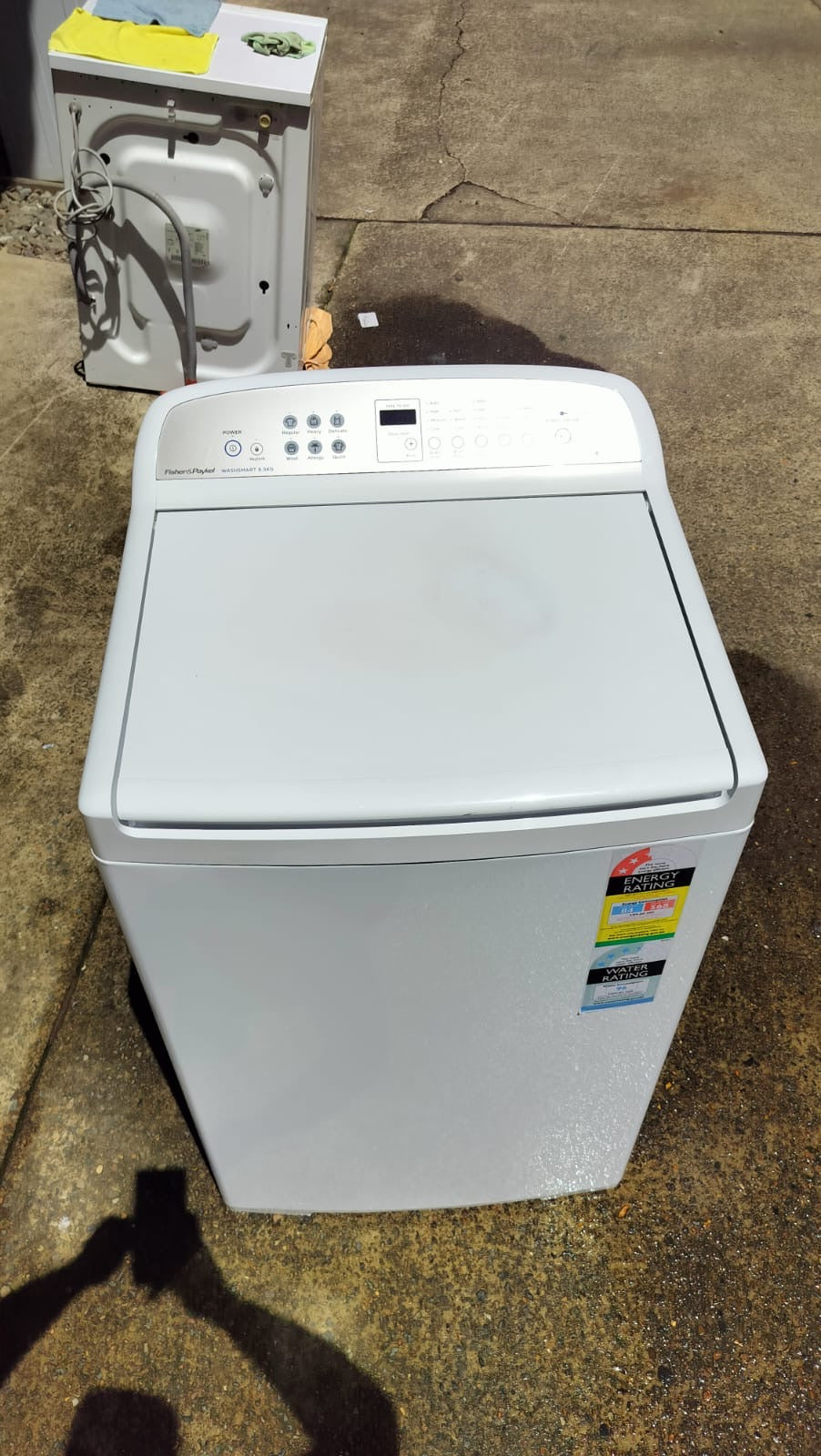 **FISHER & PAYKEL 8.5 KGS TOP LOADER WASHING MACHINE**