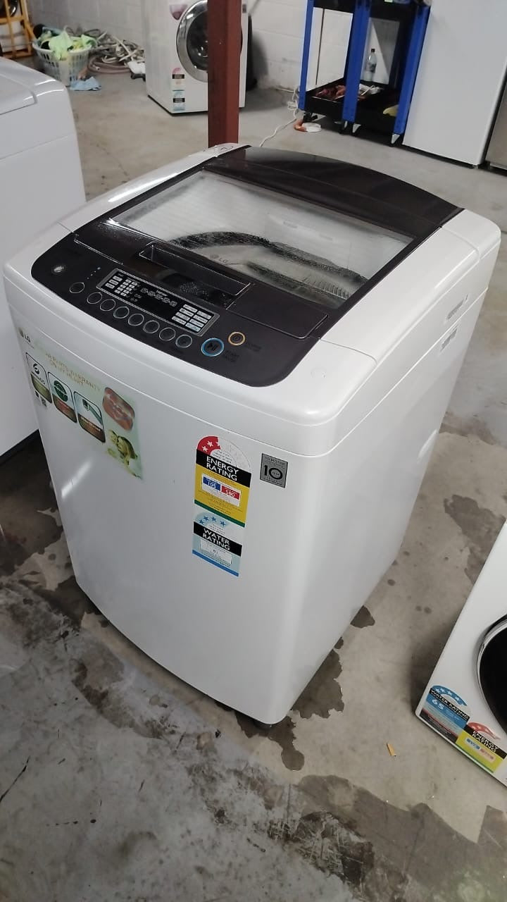 **LG 8 KGS TOPLOADER WASHING MACHINE**