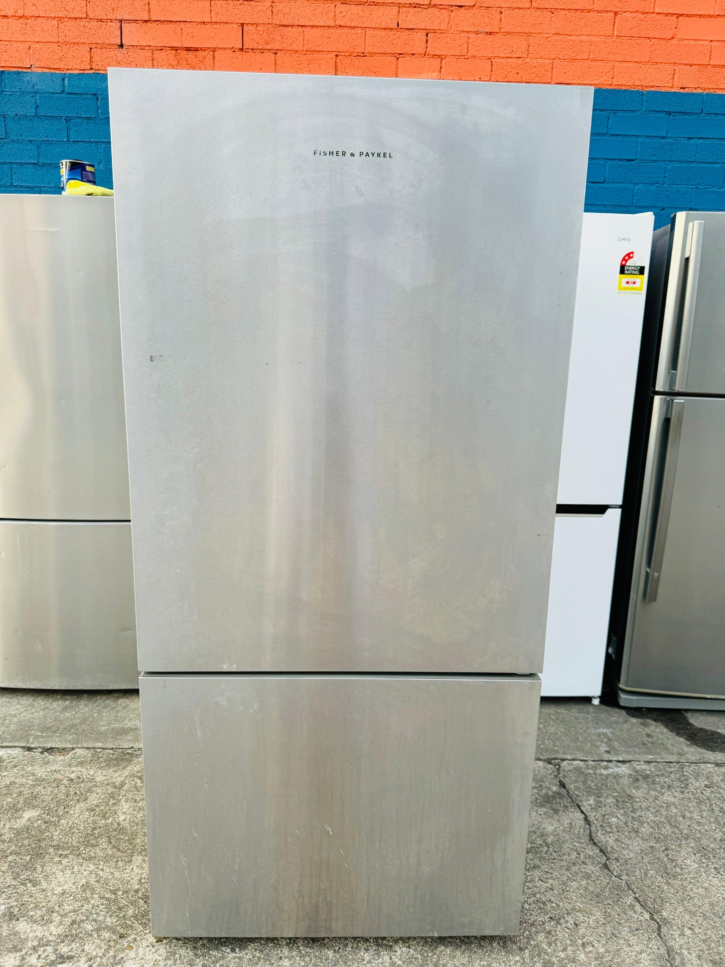 **FISHER & PAYKEL 519 LITRES FRIDGE FREEZER**