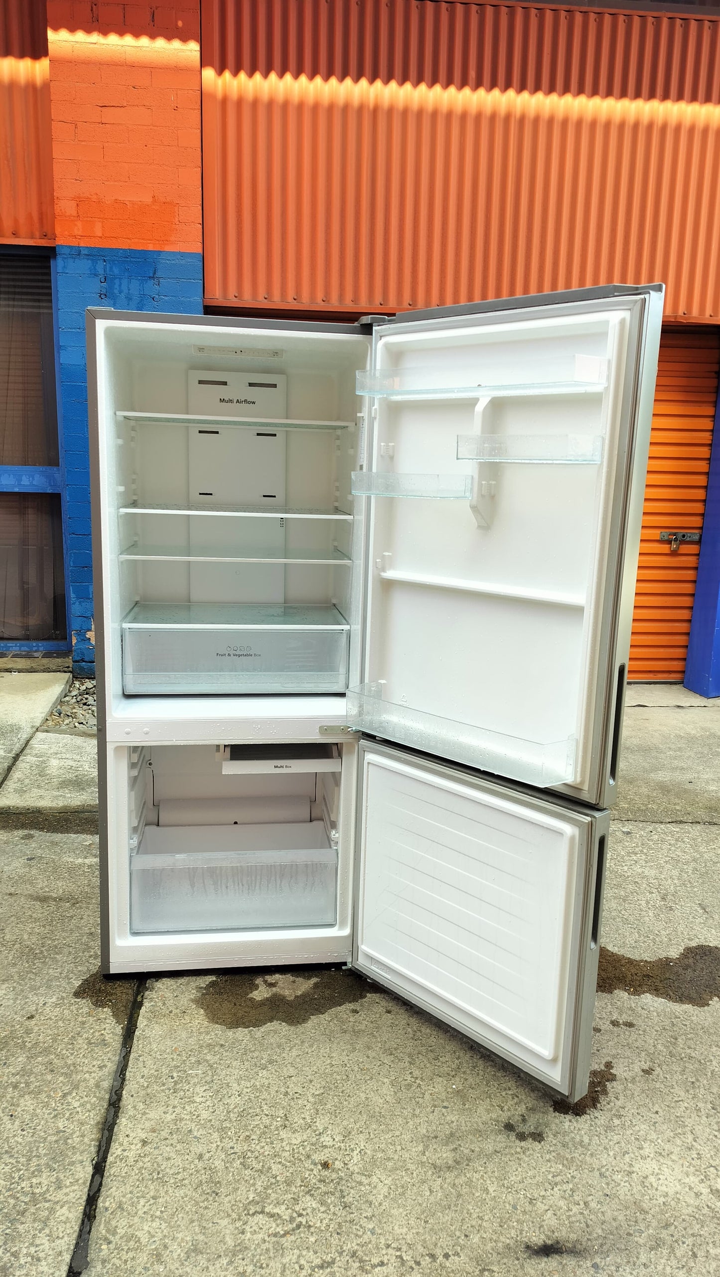 **HISENSE 453 LITRES FRIDGE FREEZER**