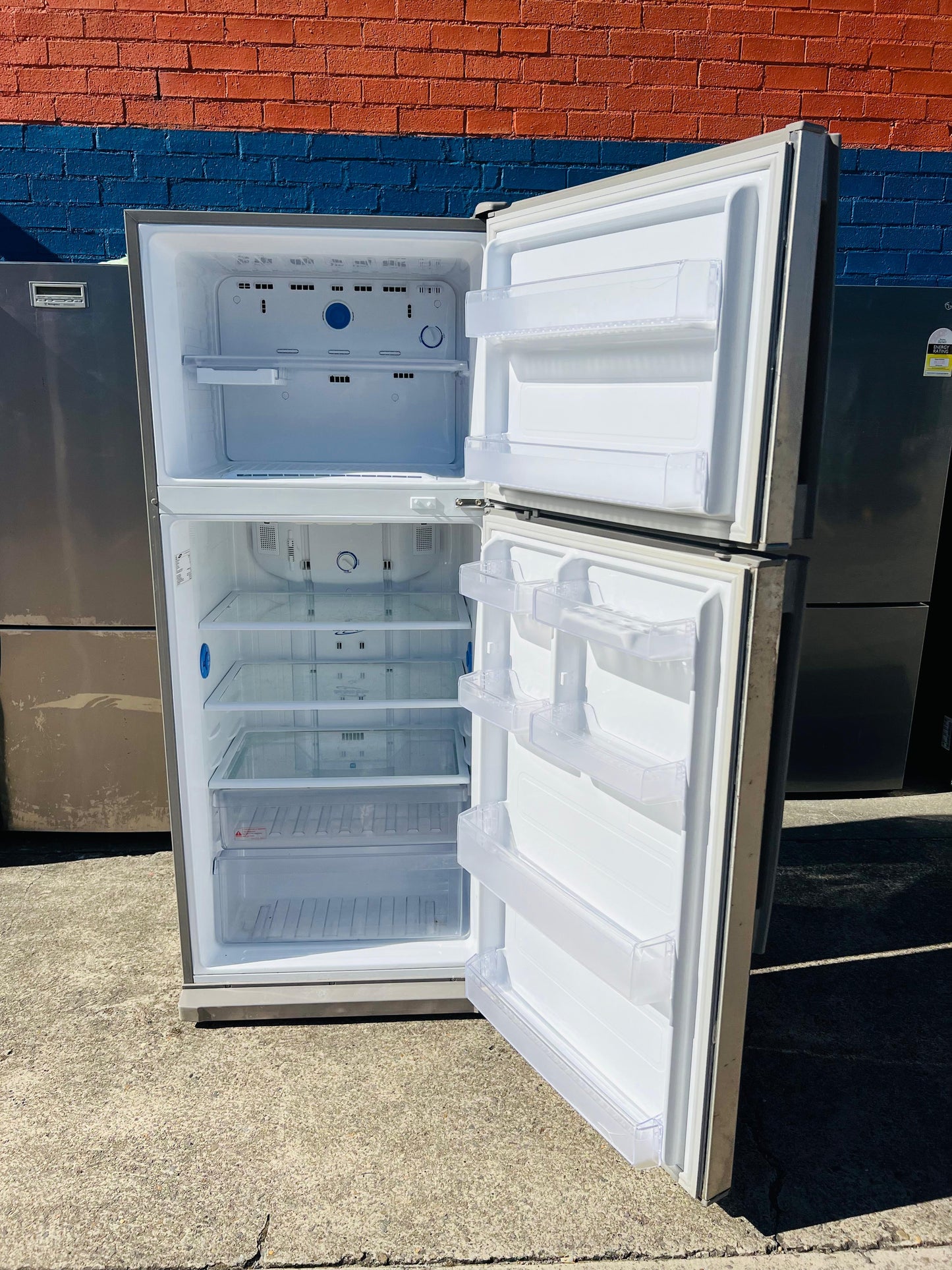 **SAMSUNG 447 LITRES FRIDGE FREEZER**