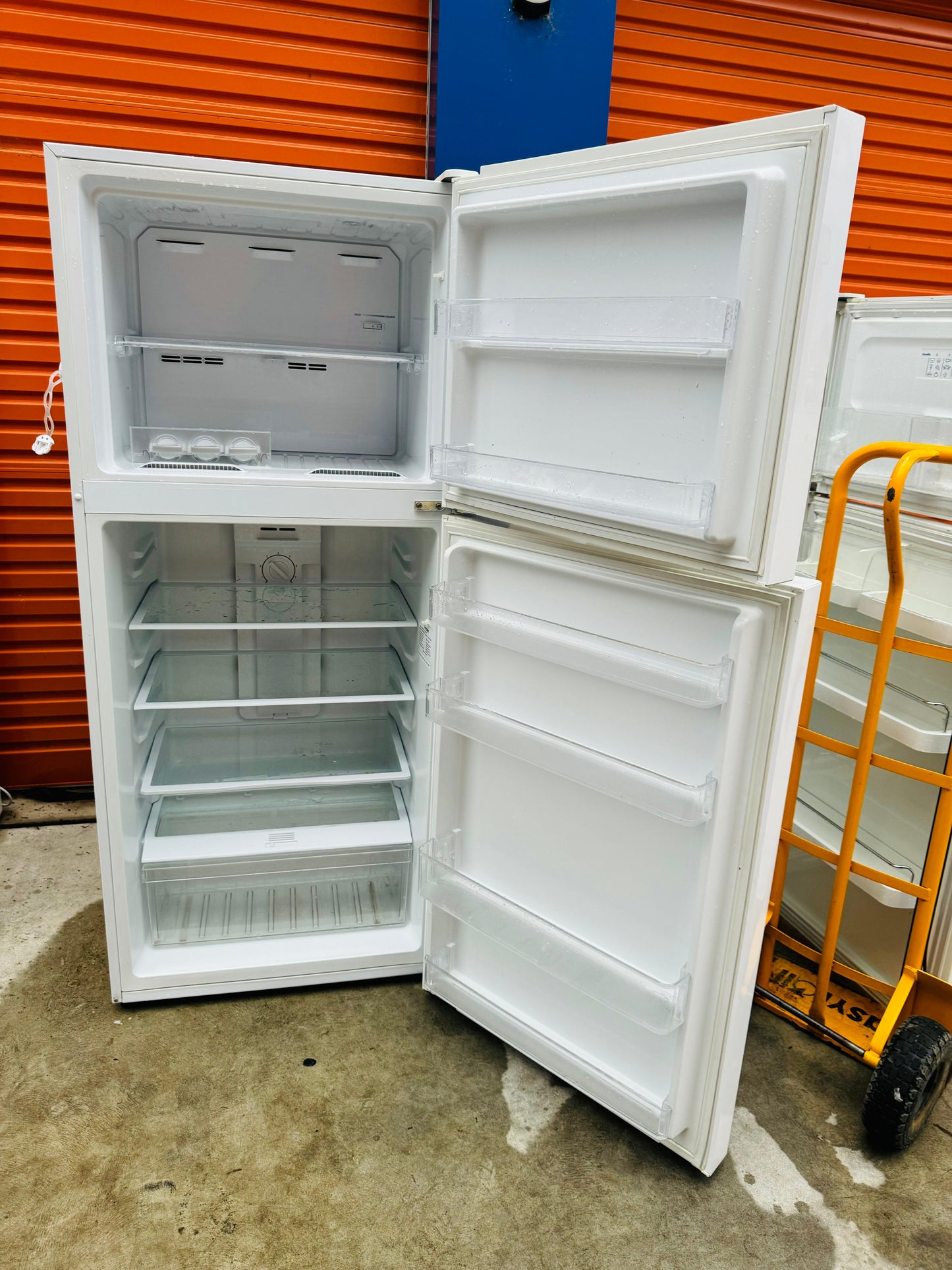 **HAIER 422 LITRES FRIDGE FREEZER**