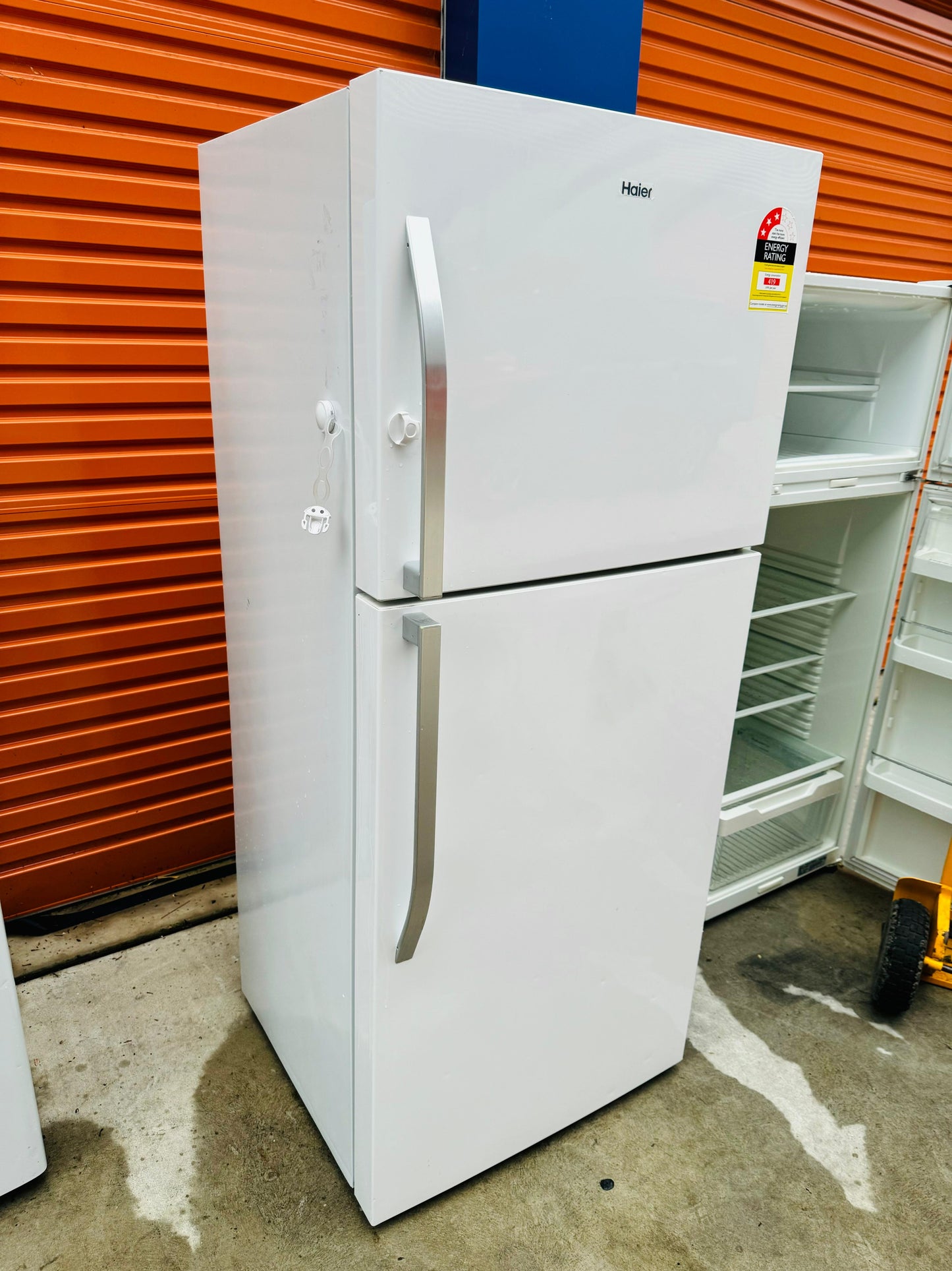 **HAIER 422 LITRES FRIDGE FREEZER**