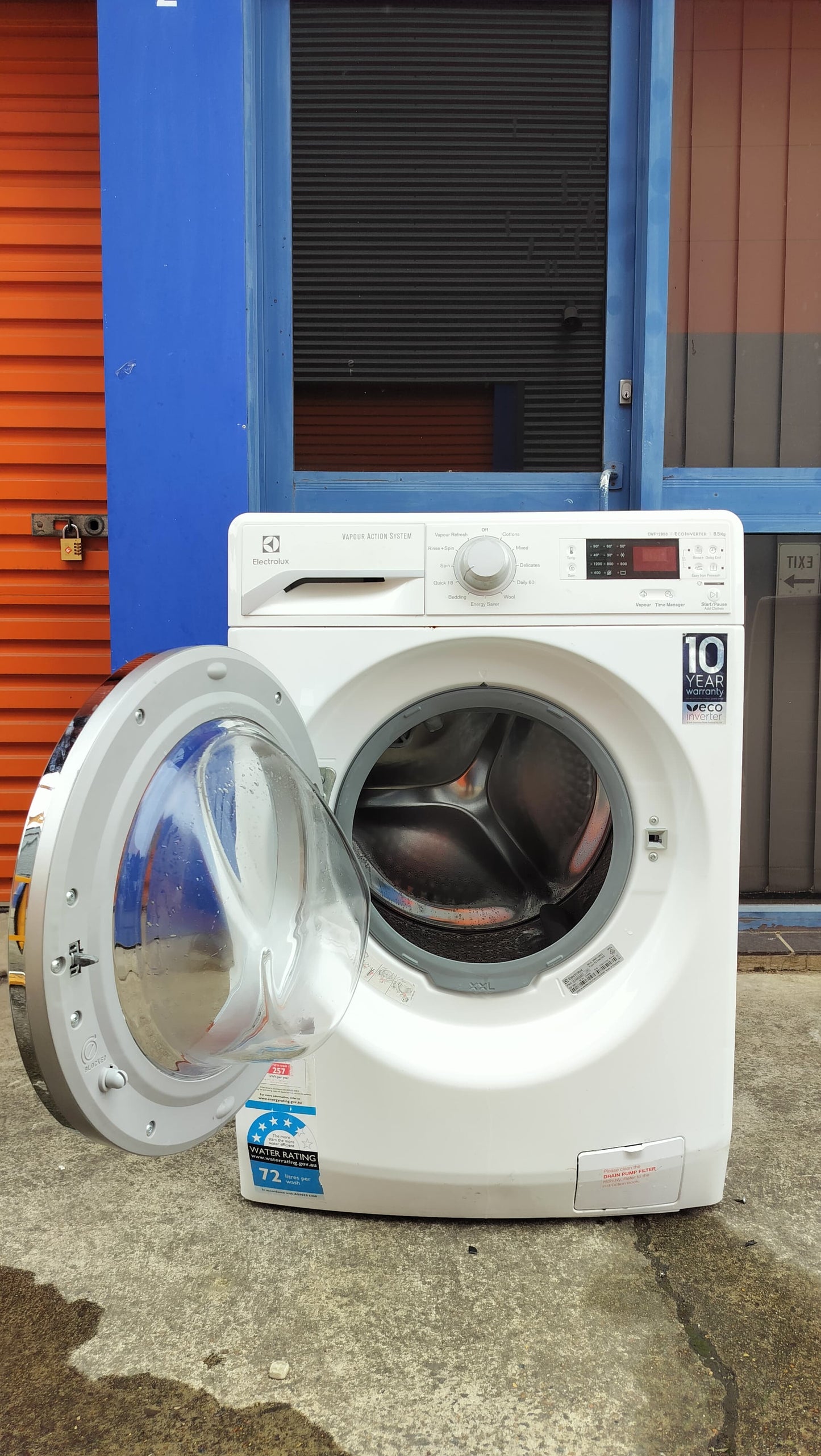 **ELECTROLUX 8.5 KGS FRONT LOADER WASHING MACHINE**