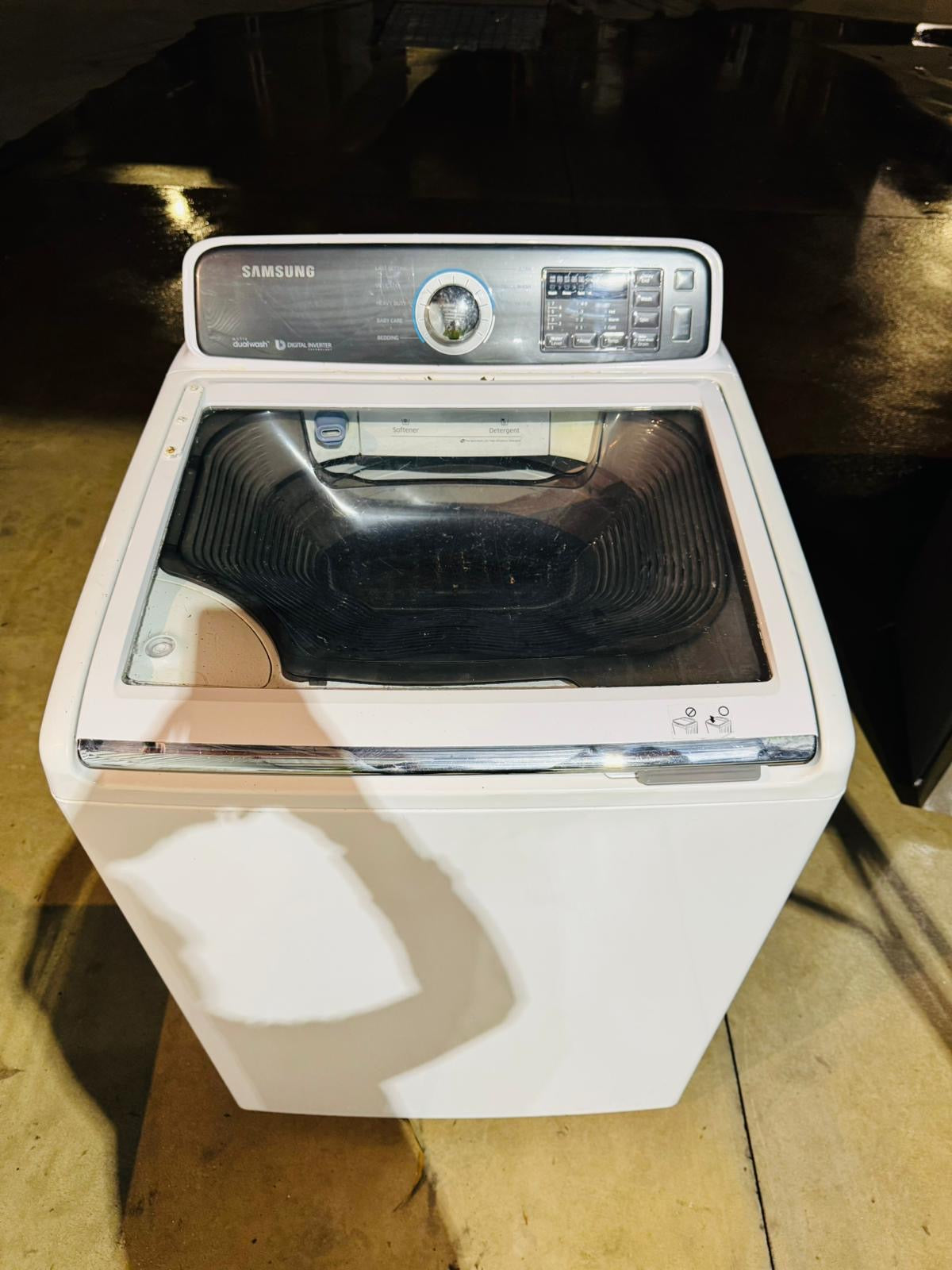 **SAMSUNG 10 KGS TOP LOADER WASHING MACHINE**