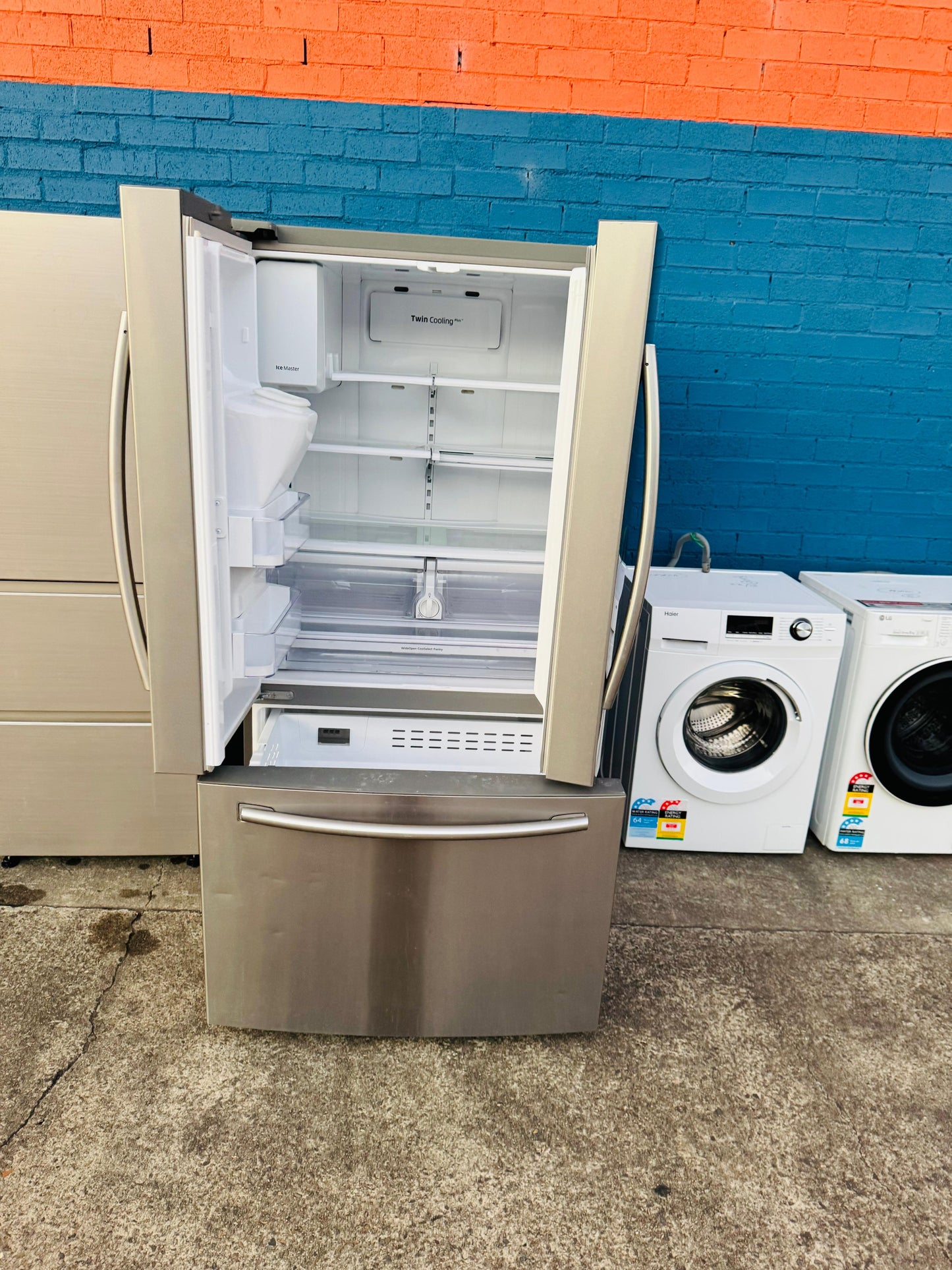 **SAMSUNG FRENCH DOOR 653 LITRES FRIDGE FREEZER**