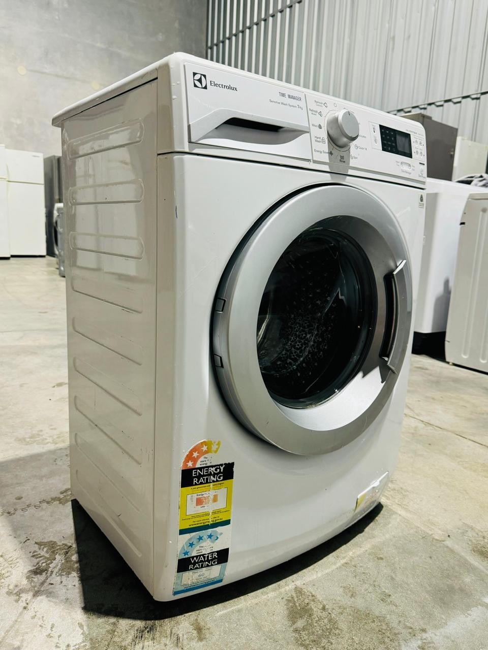 **ELECTROLUX 7KGS FRONT LOADER WASHING MACHINE**