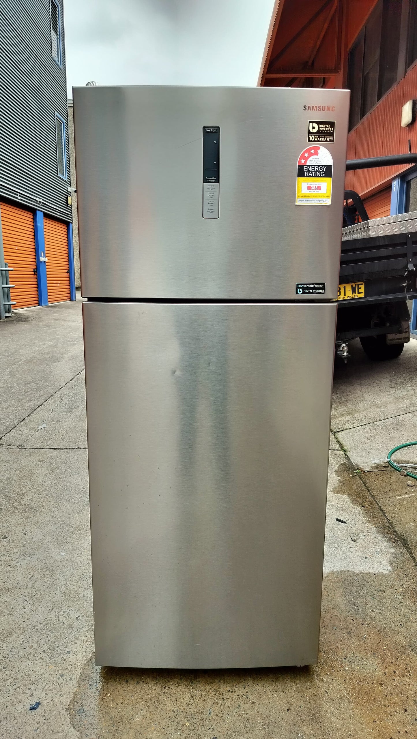 **SAMSUNG 466 FRIDGE FREEZER**