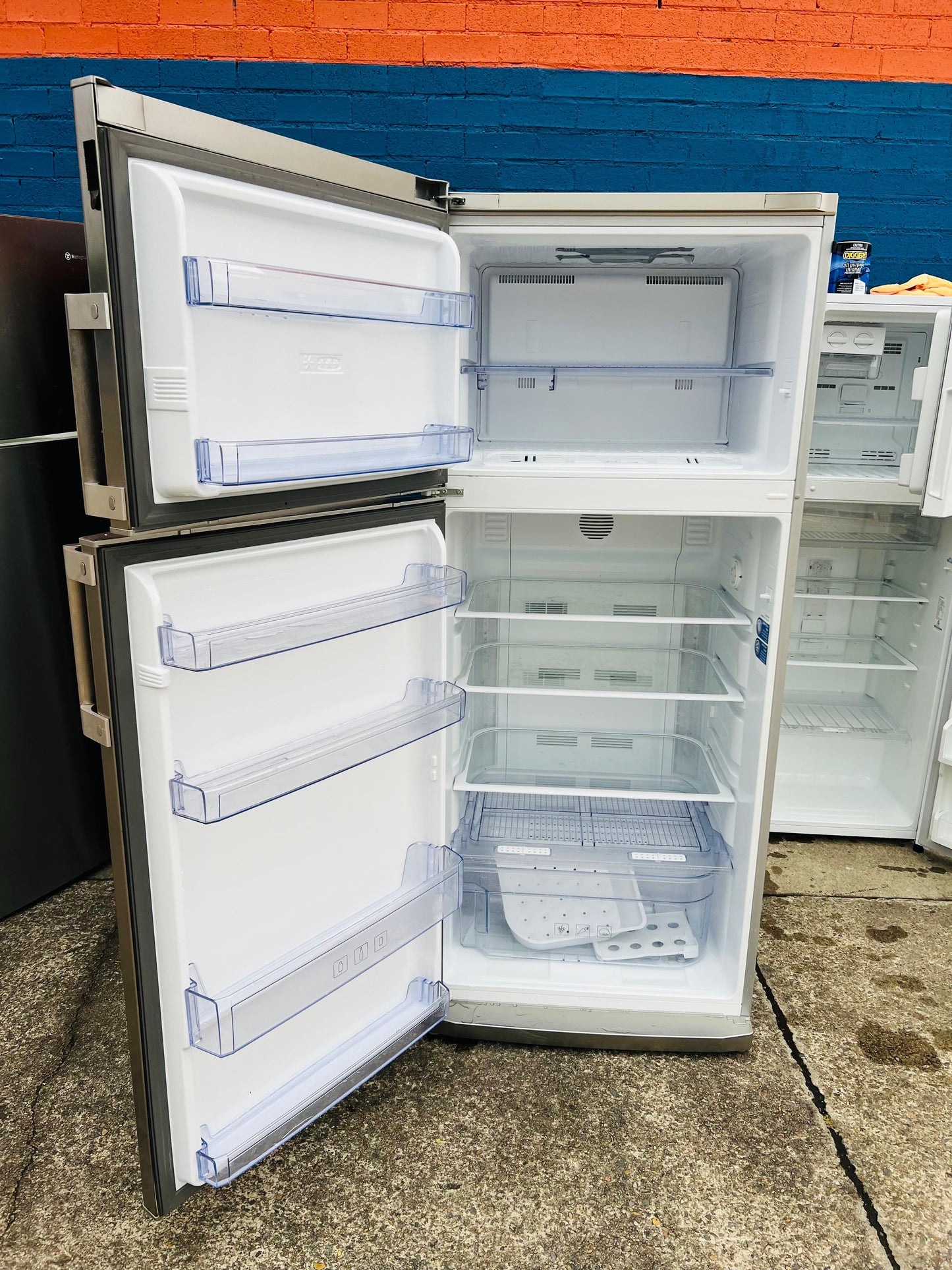 **BEKO 415 LITRES FRIDGE FREEZER**