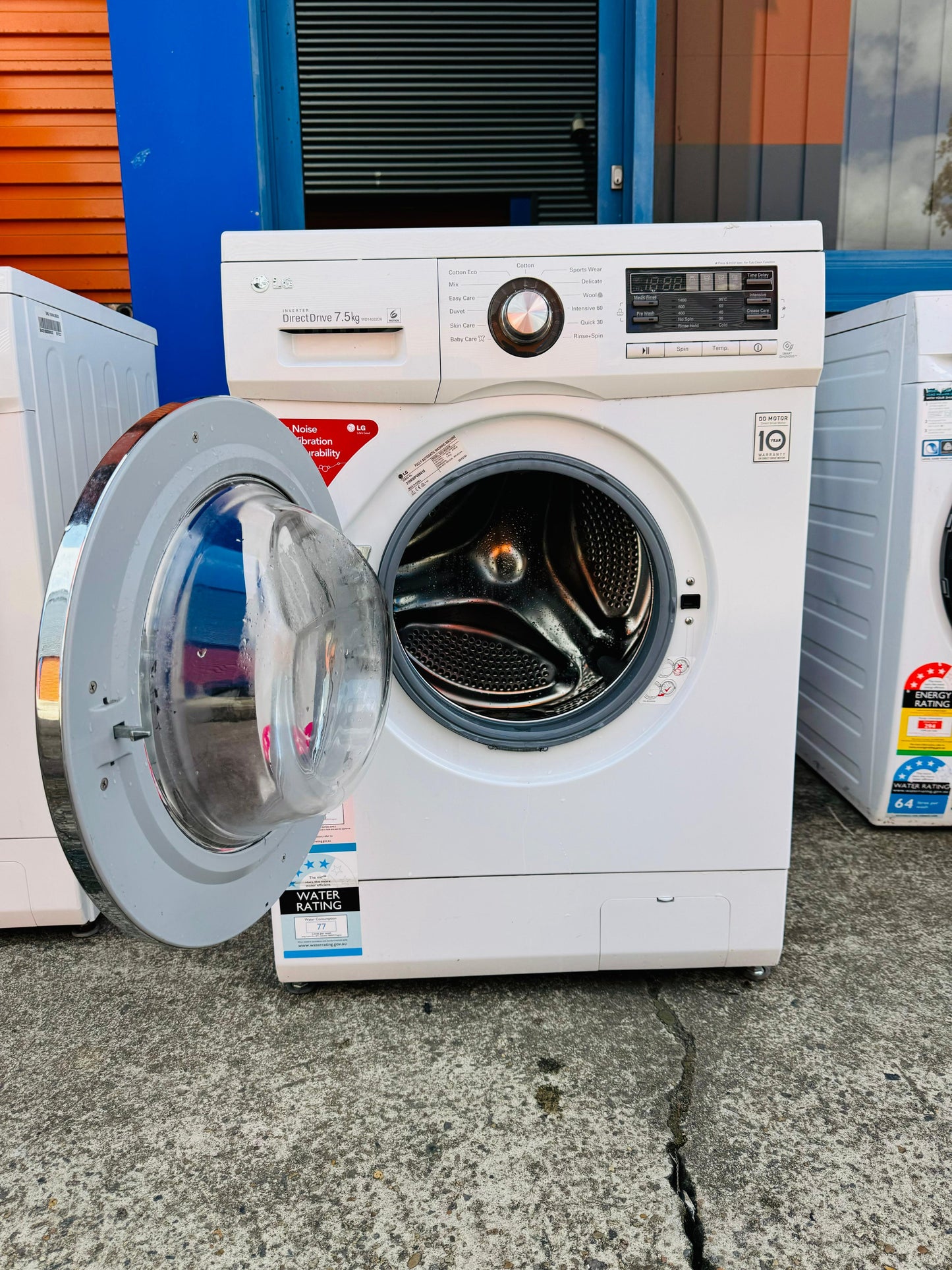 **LG 7.5KGS FRONT LOADER WASHING MACHINE**