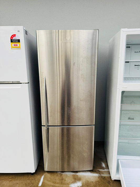 **FISHER & PAYKEL 403 LITRES FRIDGE FREEZER**