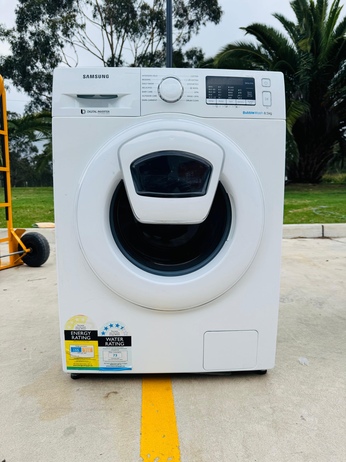 **SAMSUNG 8.5 KGS FRONT LOADER WASHING MACHINE**