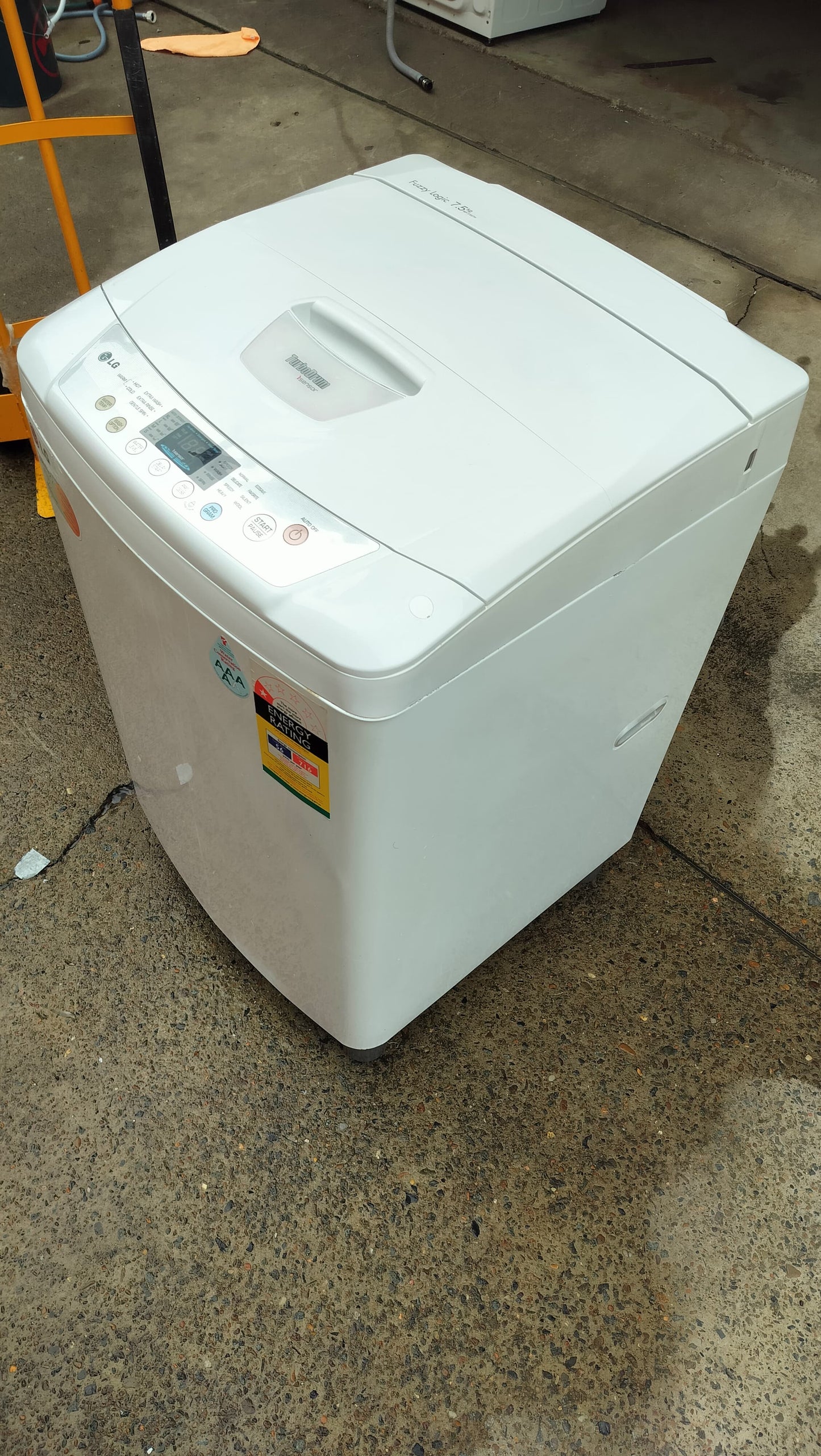 **LG 7.5 KGS TOP LOADER WASHING MACHINE**