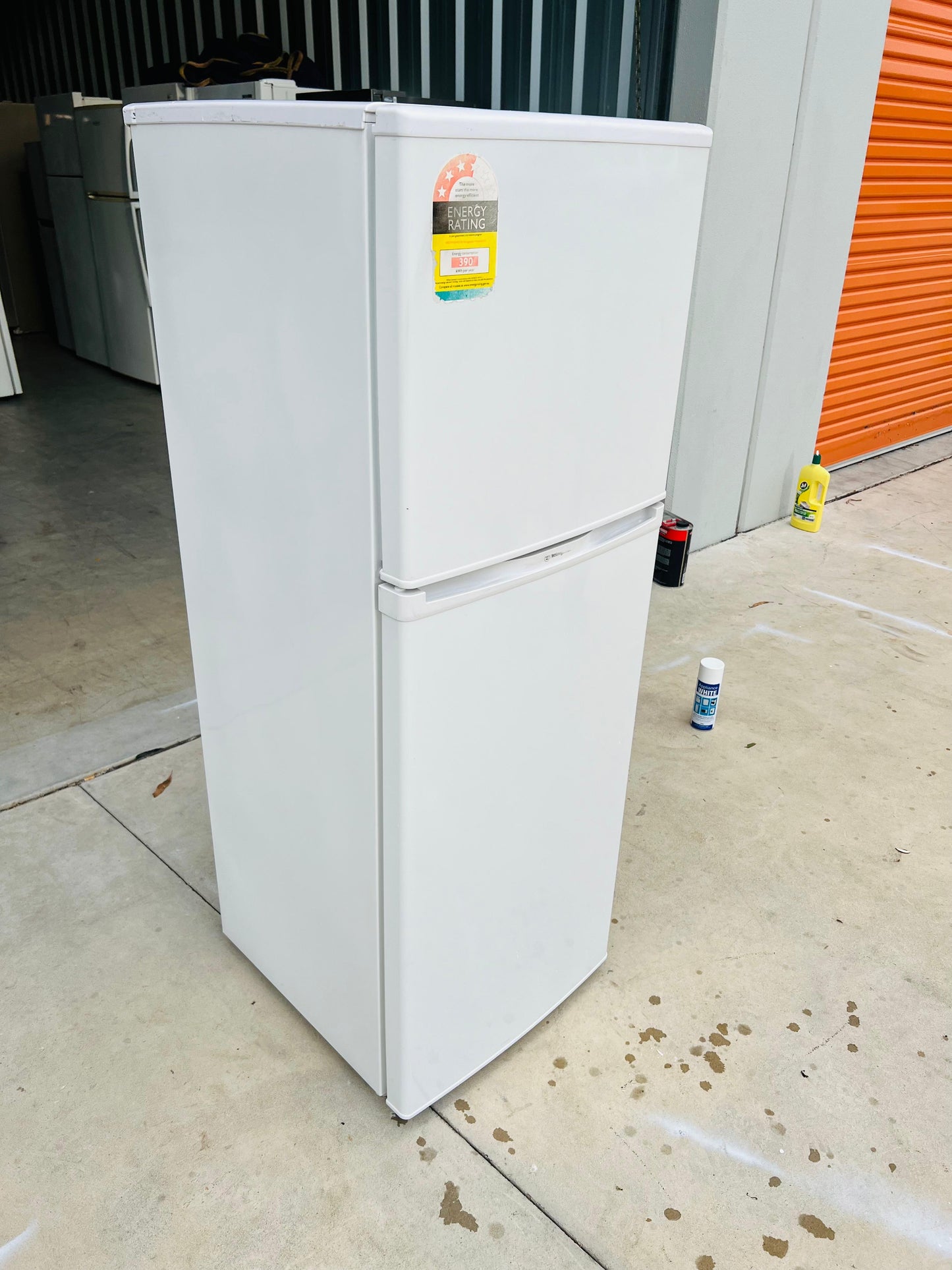 **LG 202 LITRES FRIDGE FREEZER**