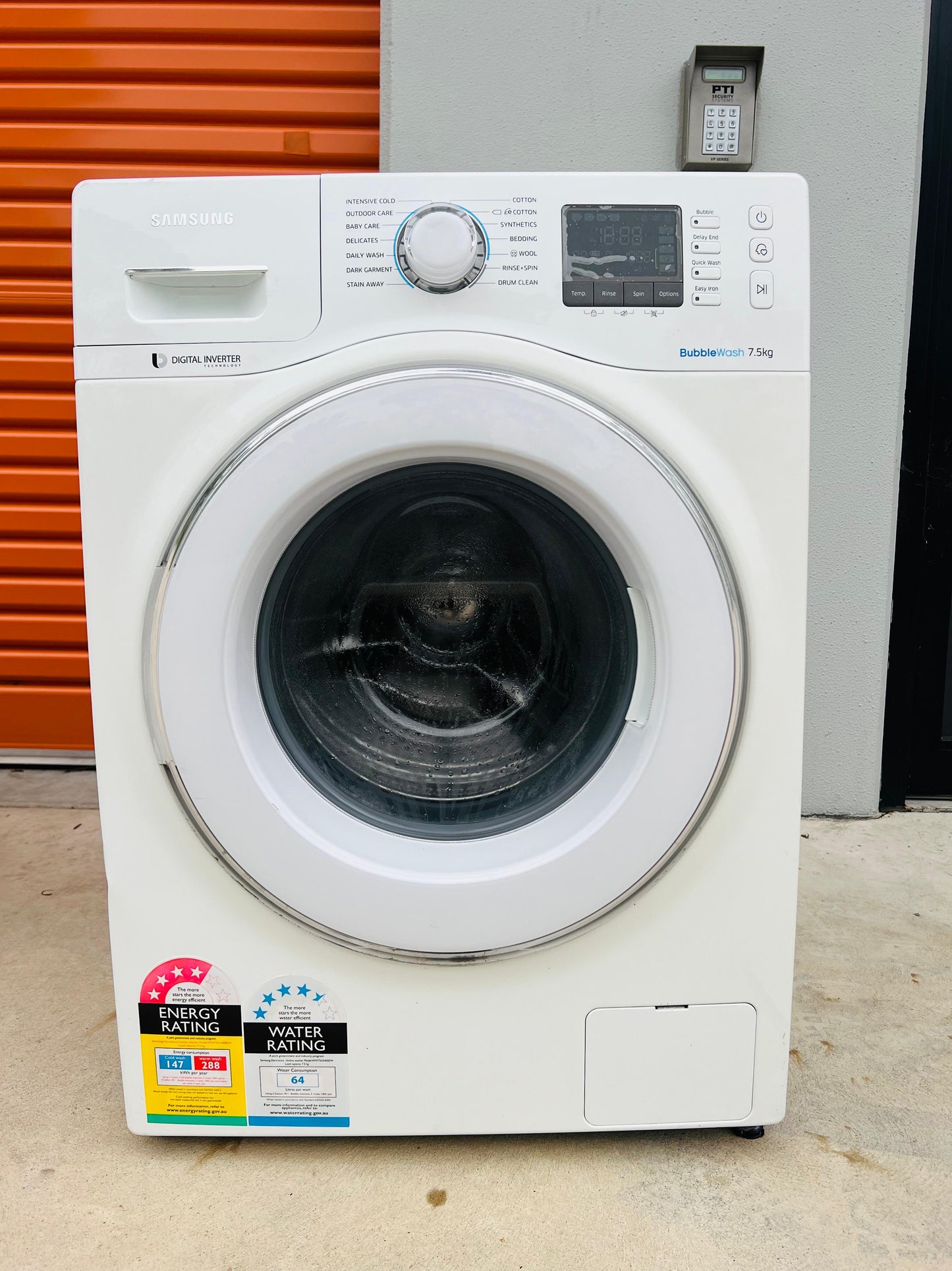 **SAMSUNG 7.5KGS FRONT LOADER WASHING MACHINE**