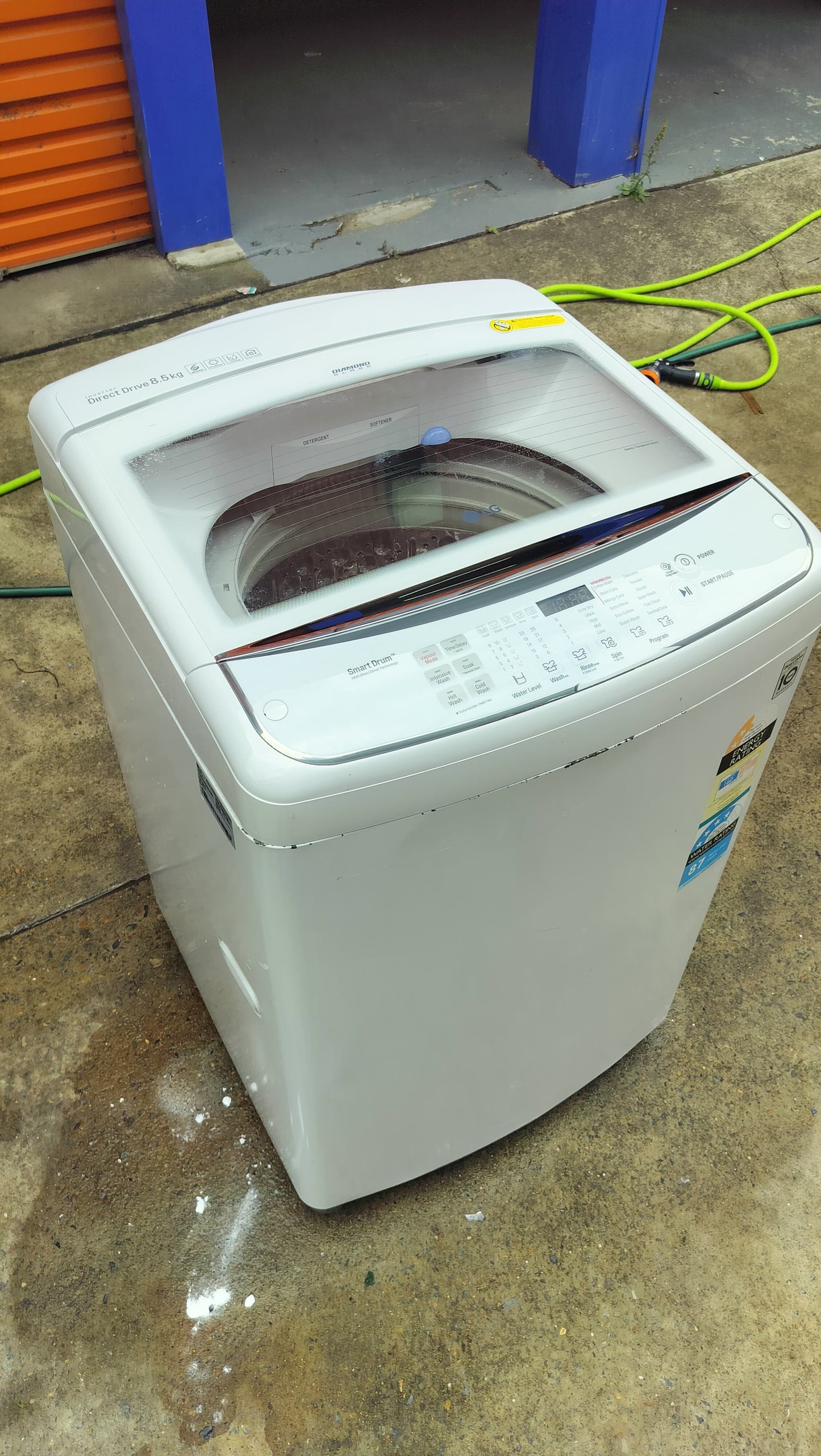 **LG 8.5 KGS TOP LOADER WASHING MACHINE**