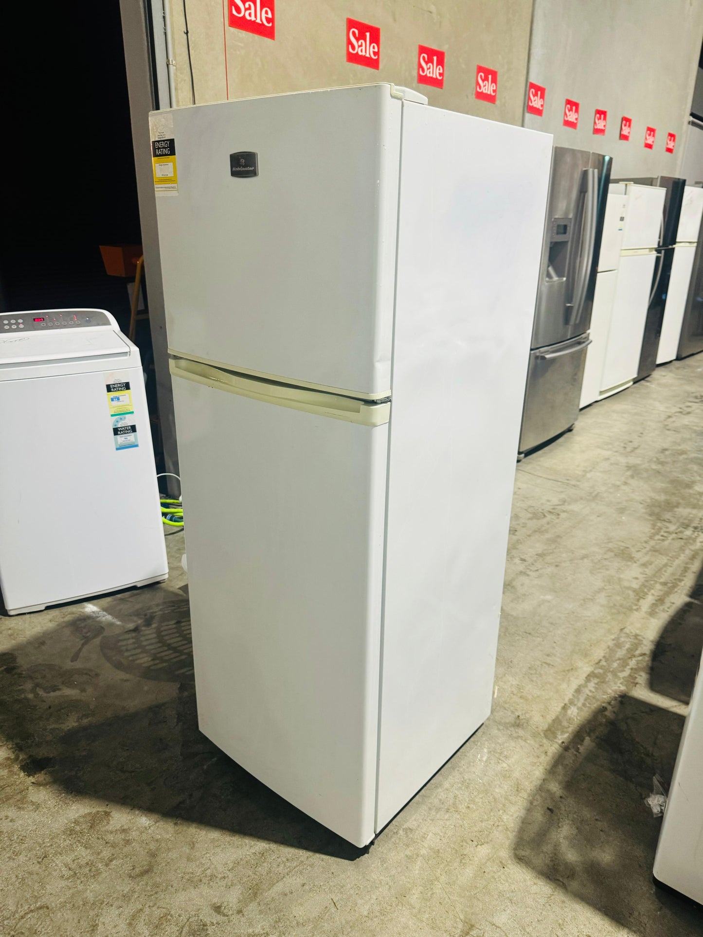 **KELVINATOR 300 LITRES FRIDGE FREEZER**