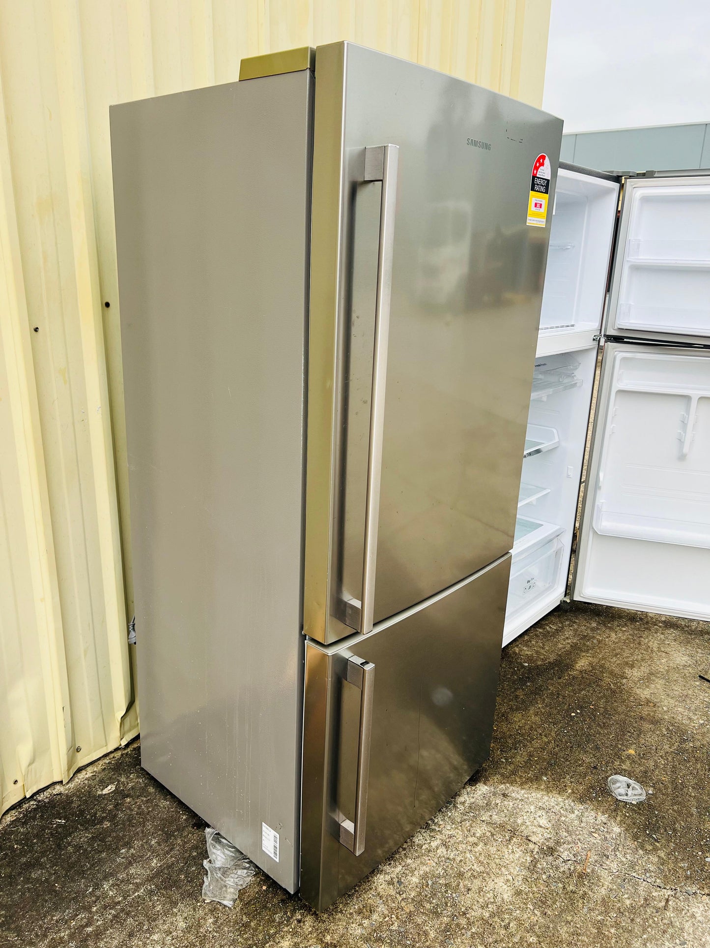 **SAMSUNG 450 LITRES FRIDGE FREEZER**