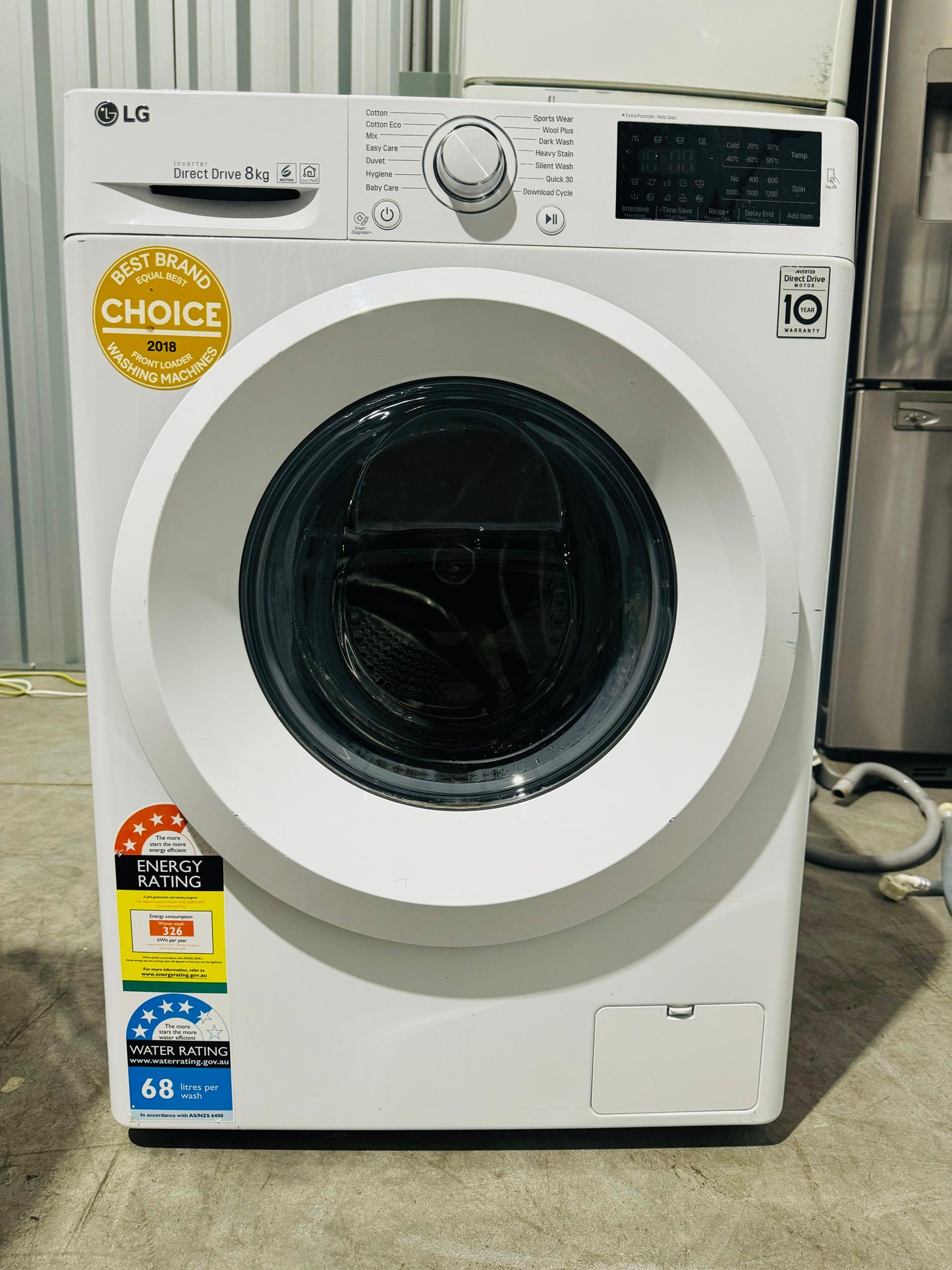 **LG 8KGS FRONT LOADER WASHING MACHINE**