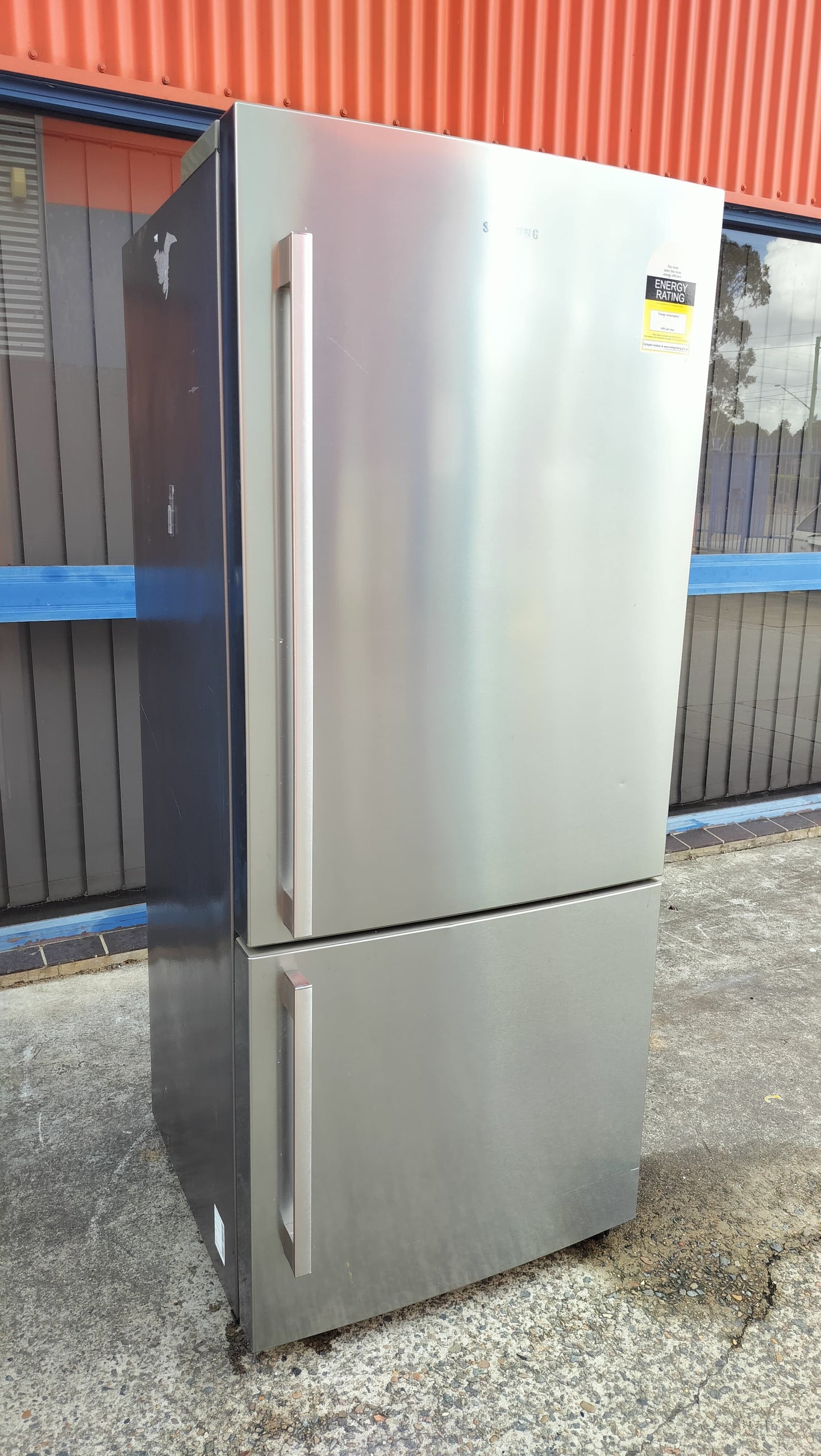 **SAMSUNG 450 LITRES FRIDGE FREEZER**