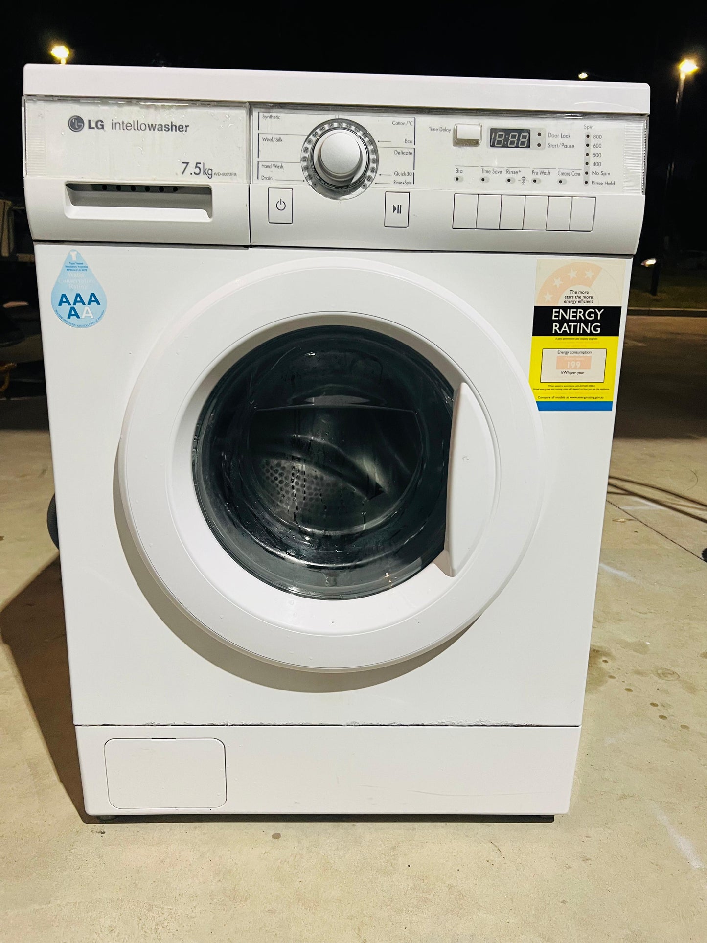 **LG 7.5 KGS FRONT LOADER WASHING MACHINE**